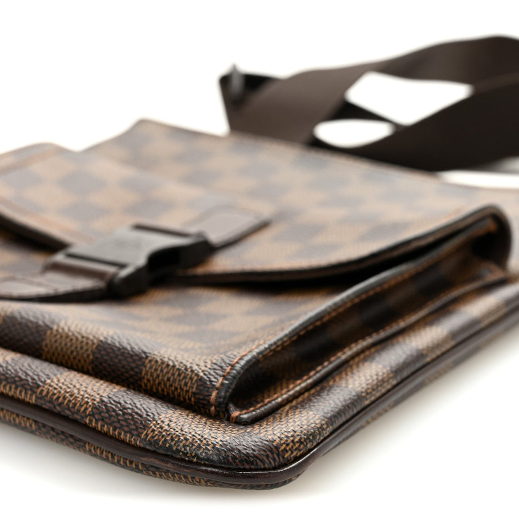 Louis Vuitton Damier Ebene Pochette Melville