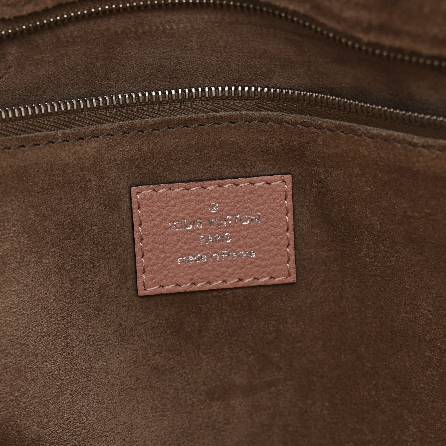Louis Vuitton Veau Cachemire Soft Lockit PM Magnolia
