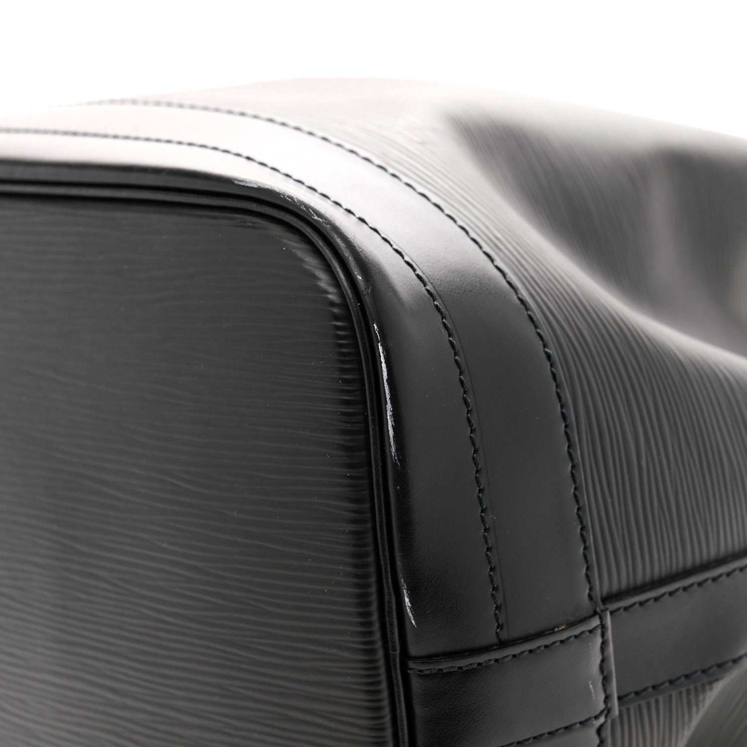 Louis Vuitton Epi Noe Black