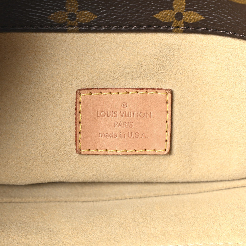 Louis Vuitton Monogram Artsy MM