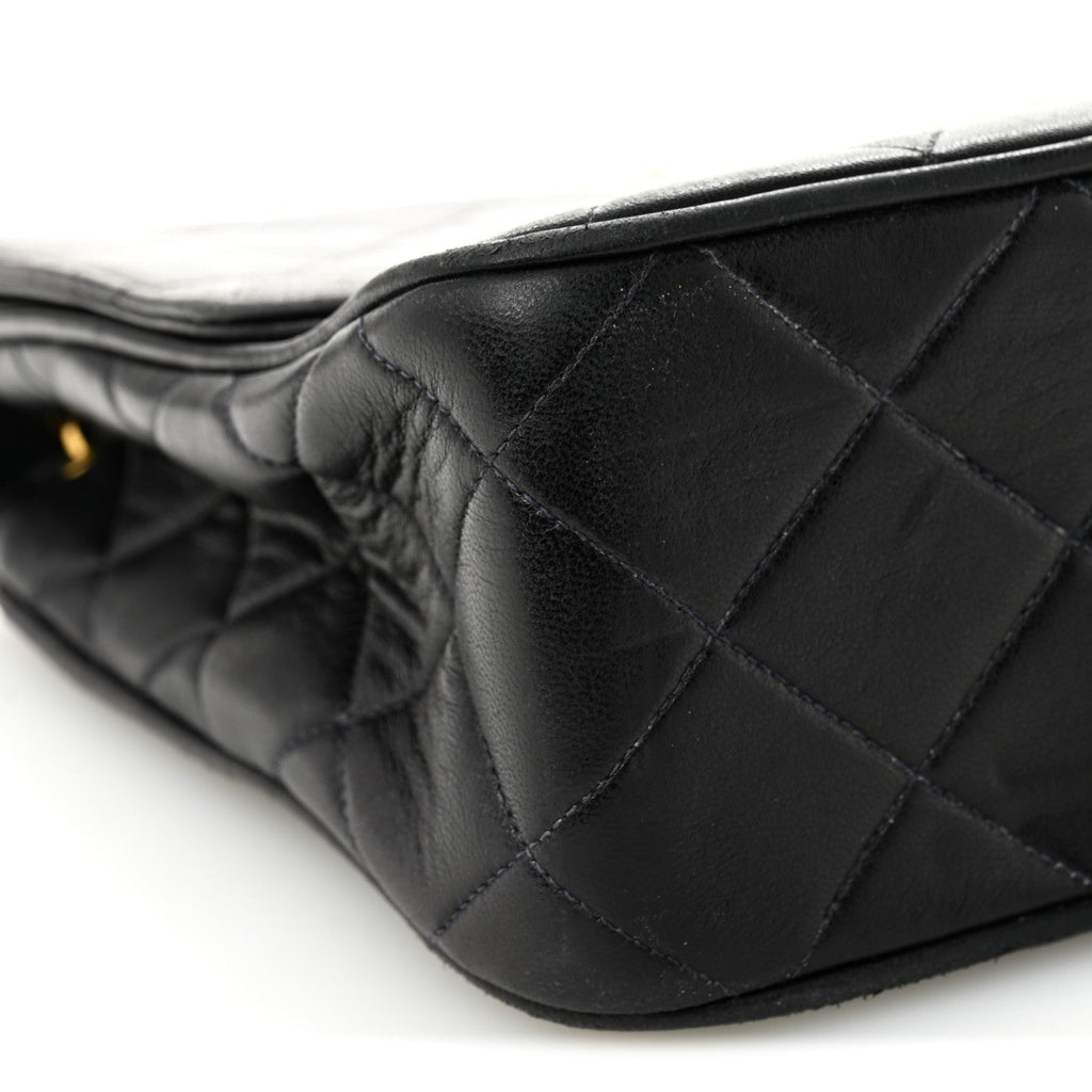 Chanel Lambskin Quilted Medium Single Flap Black