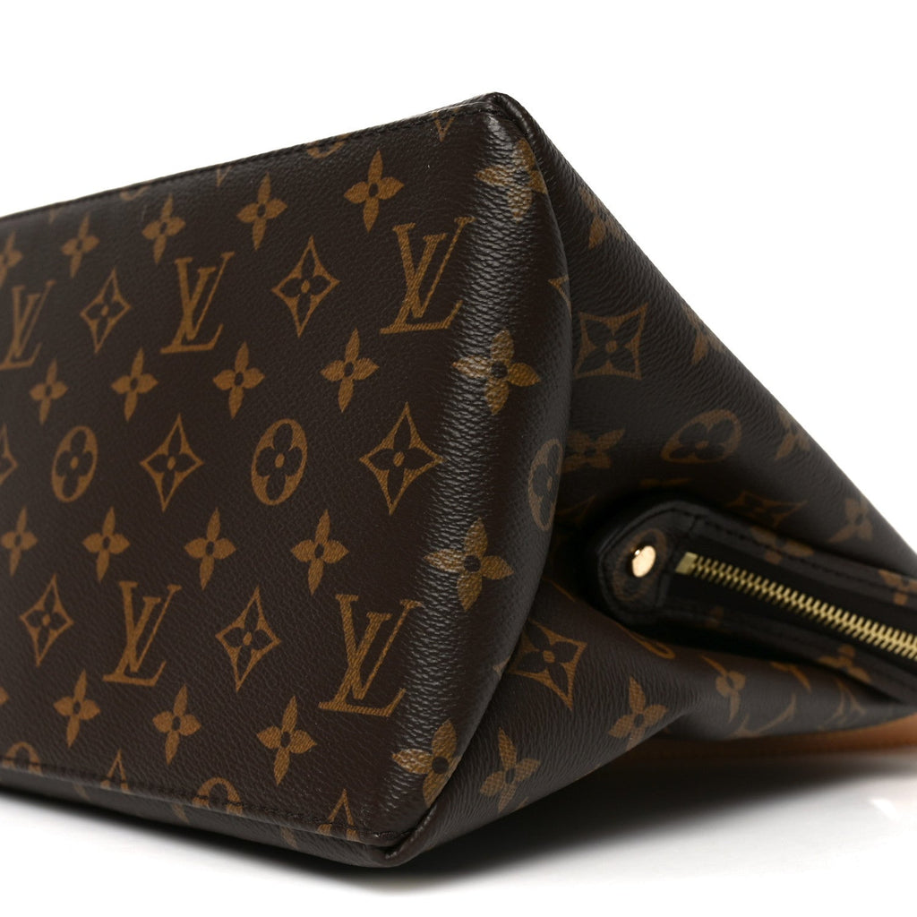 Louis Vuitton Monogram Grand Palais