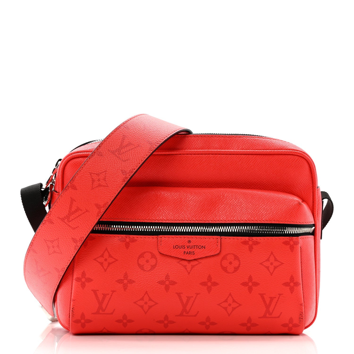 Louis Vuitton Taigarama Outdoor Messenger Red
