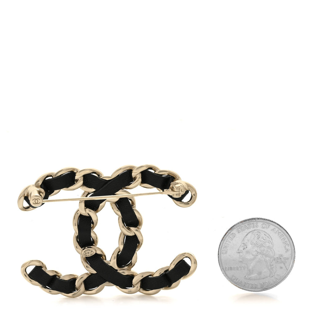 Lambskin Chain CC Brooch Black Gold