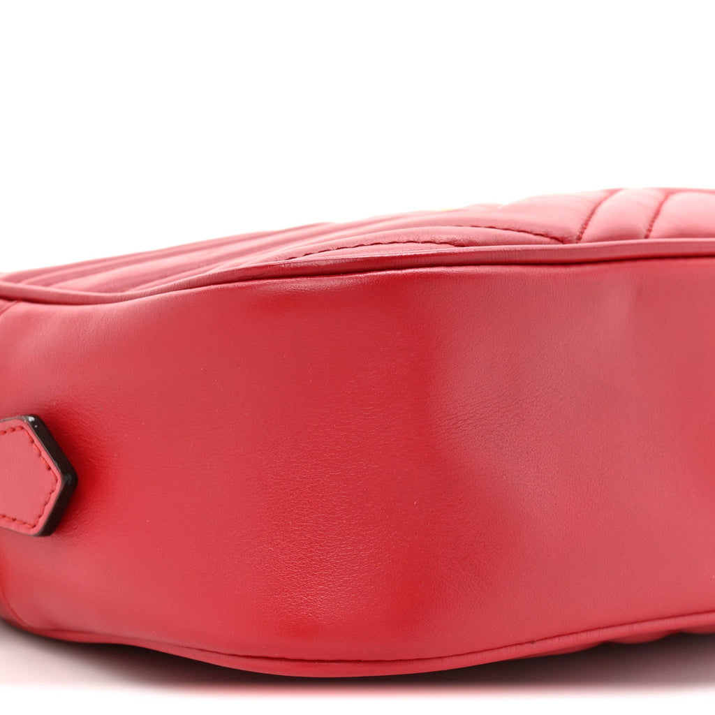 Gucci Calfskin Matelasse Small GG Marmont Chain Shoulder Bag Hibiscus Red