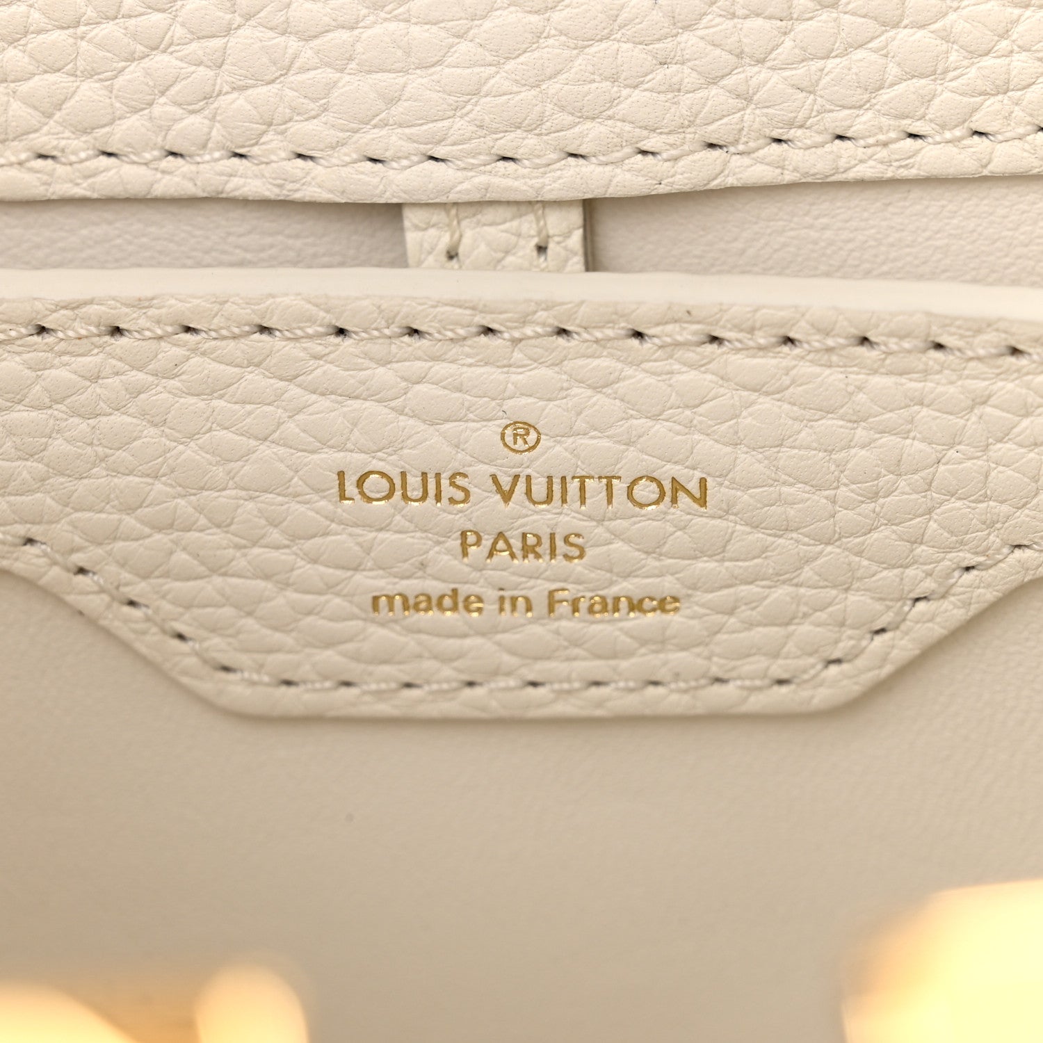 Louis Vuitton Taurillon Capucines BB Blanc Casse