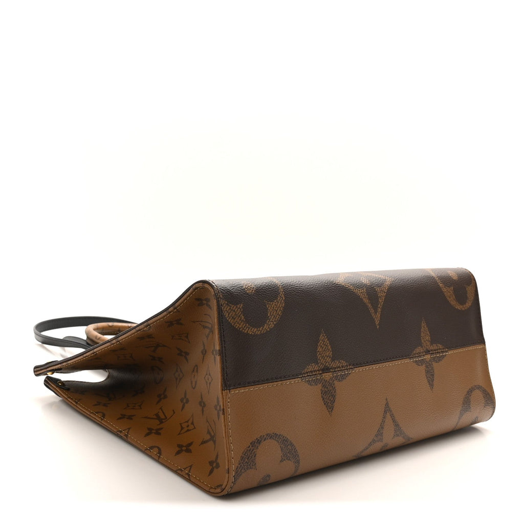 Louis Vuitton Reverse Monogram Giant Onthego MM