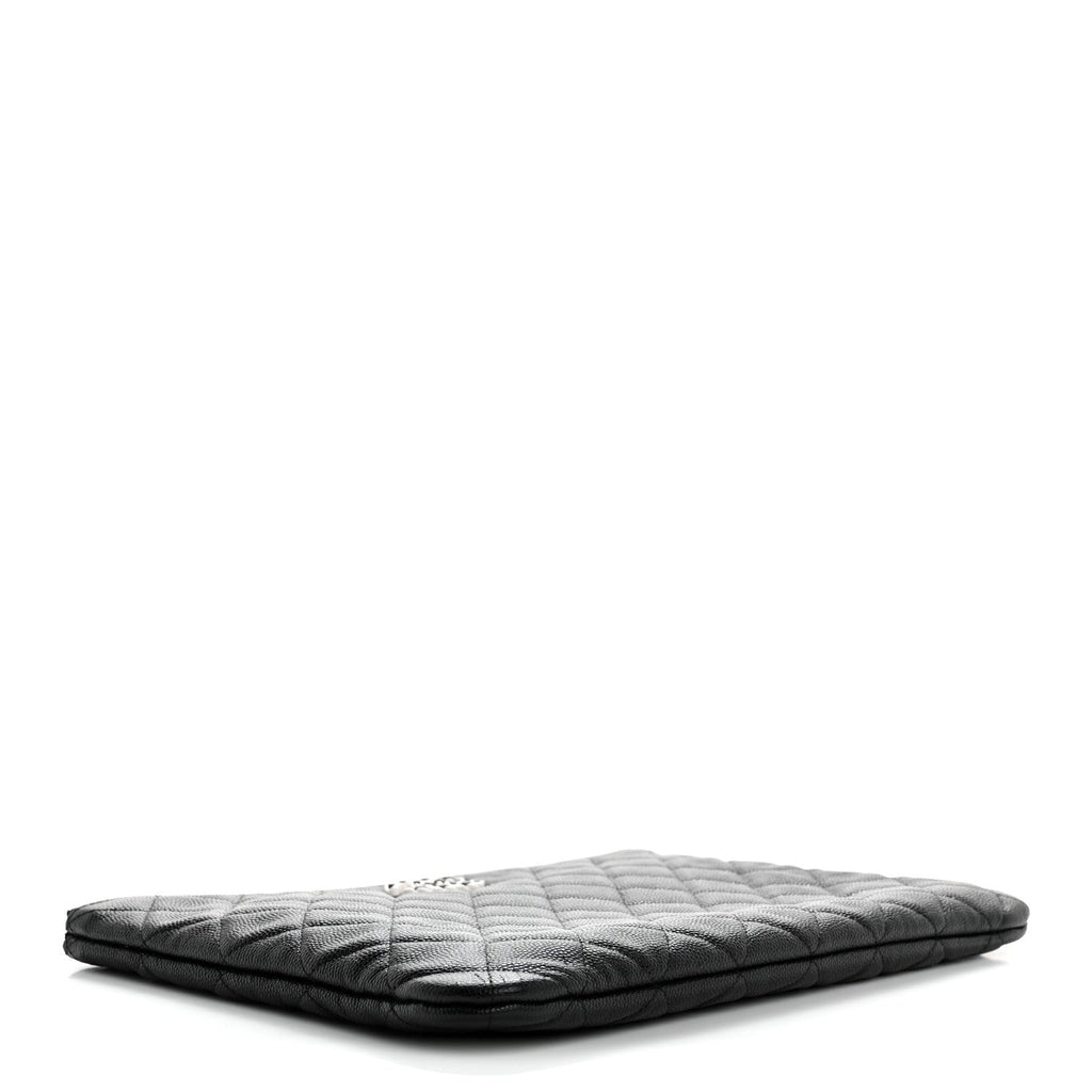 Caviar Quilted Medium Chanel 19 Cosmetic Case Black