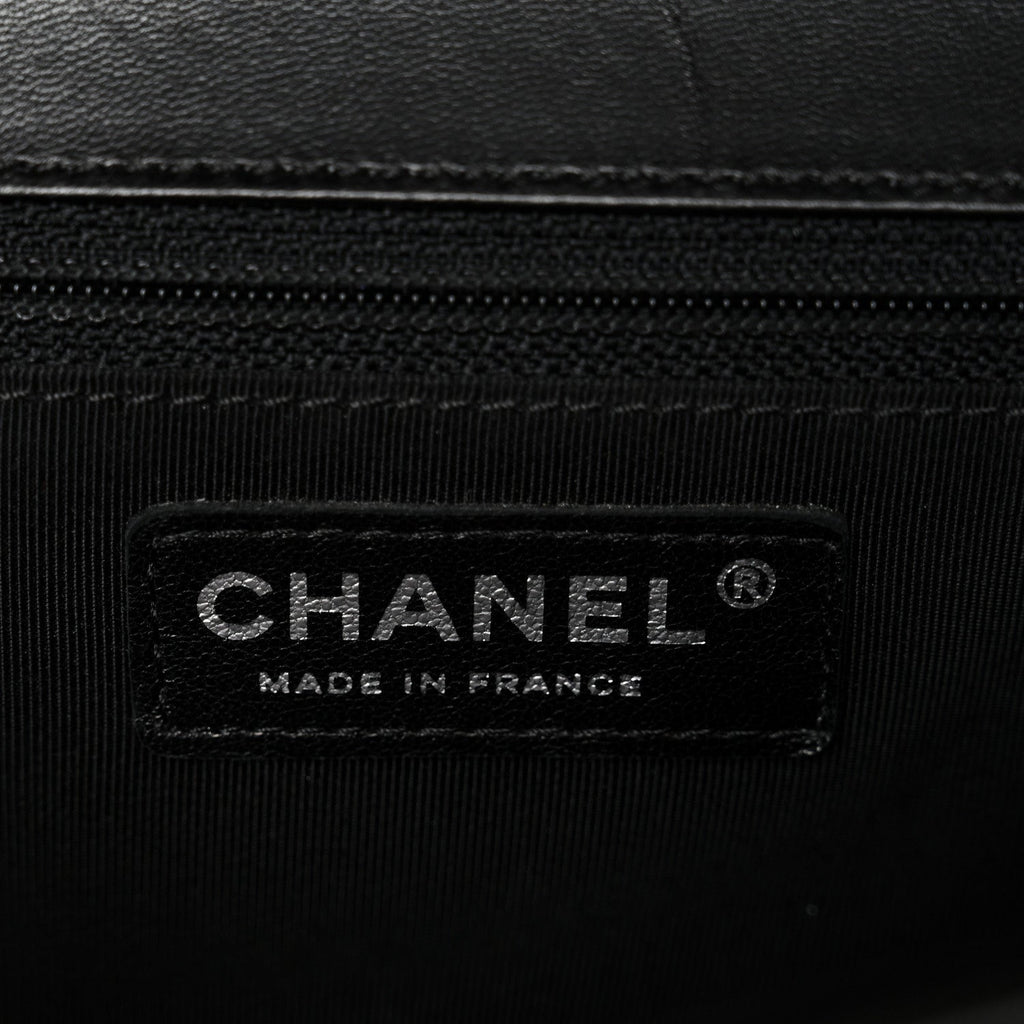 Chanel Lambskin Quilted New Medium Boy Flap Black