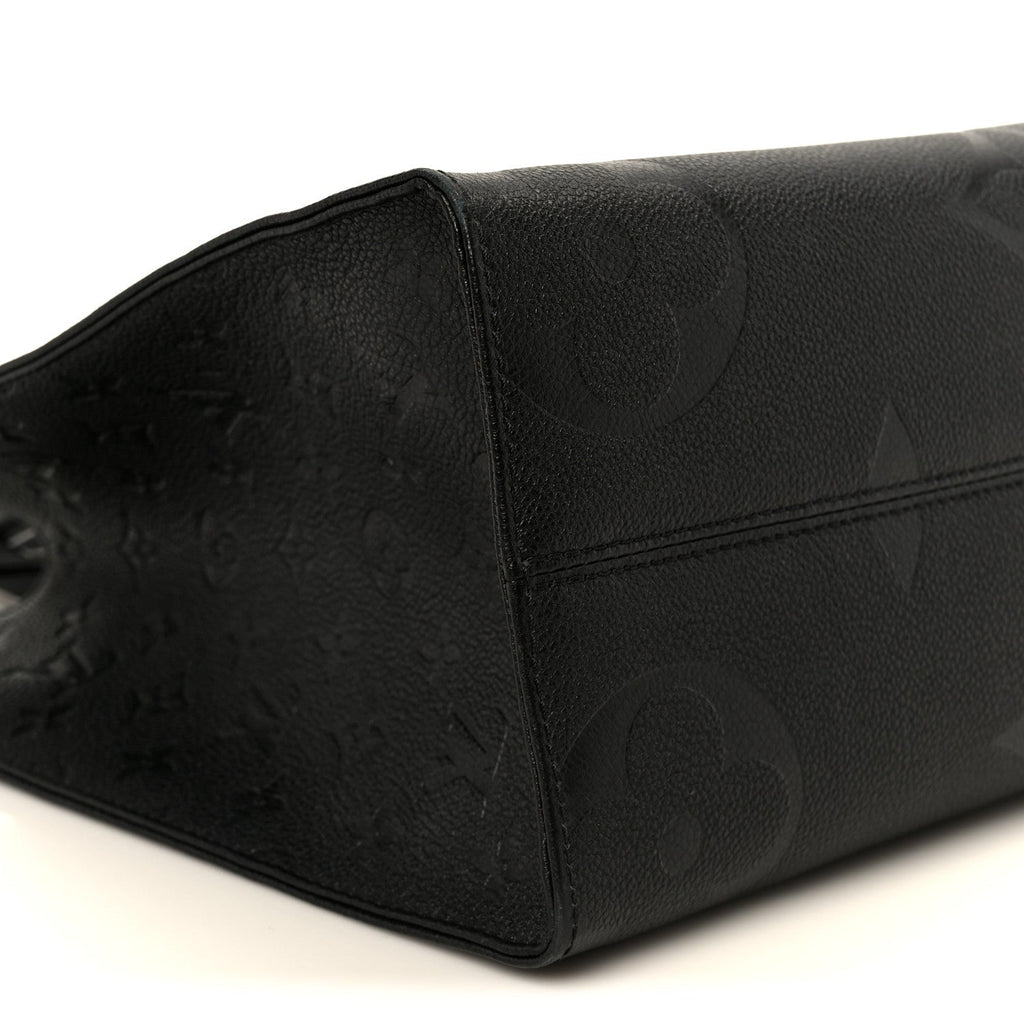 Louis Vuitton Empreinte Monogram Giant Onthego MM Black