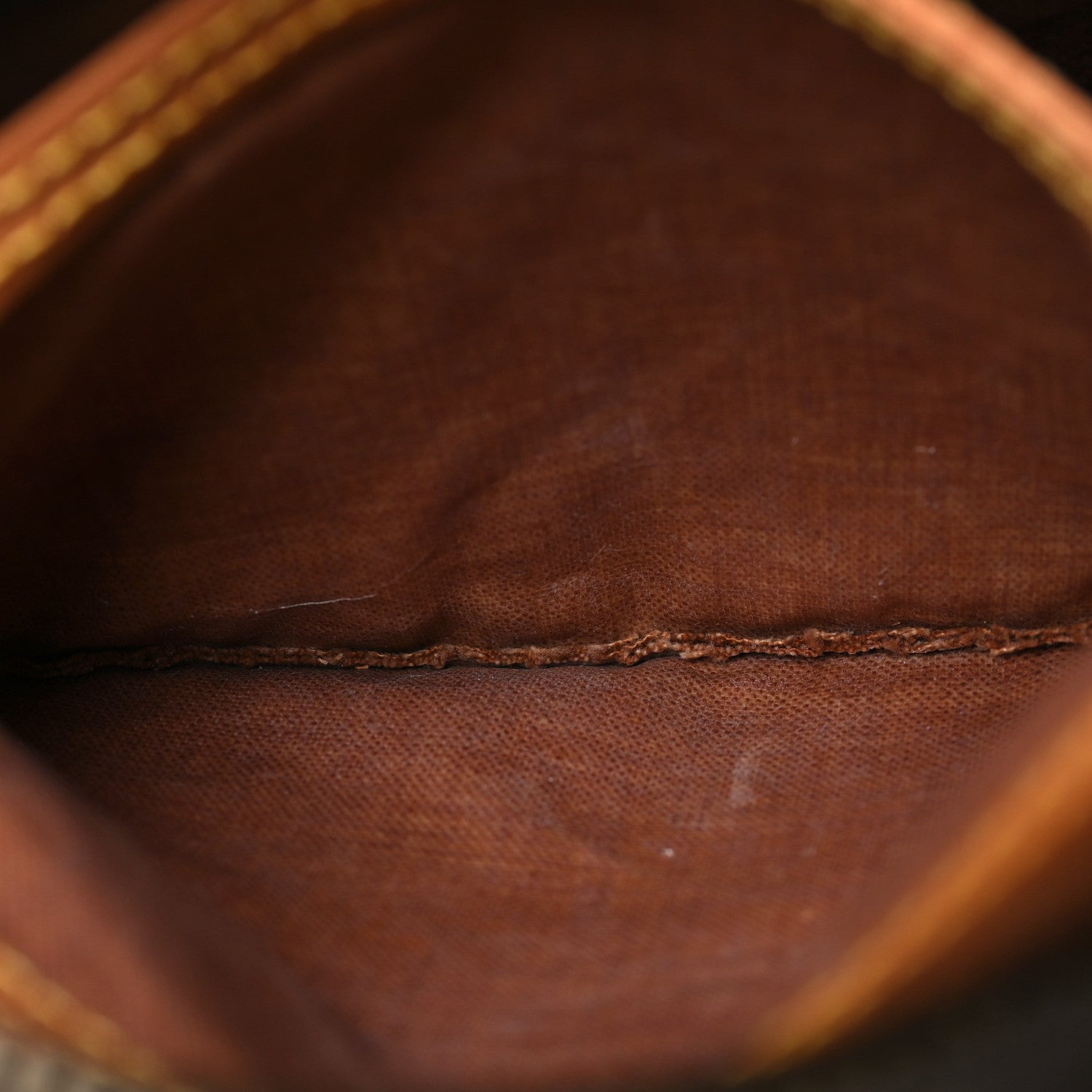 Louis Vuitton Monogram Speedy 40