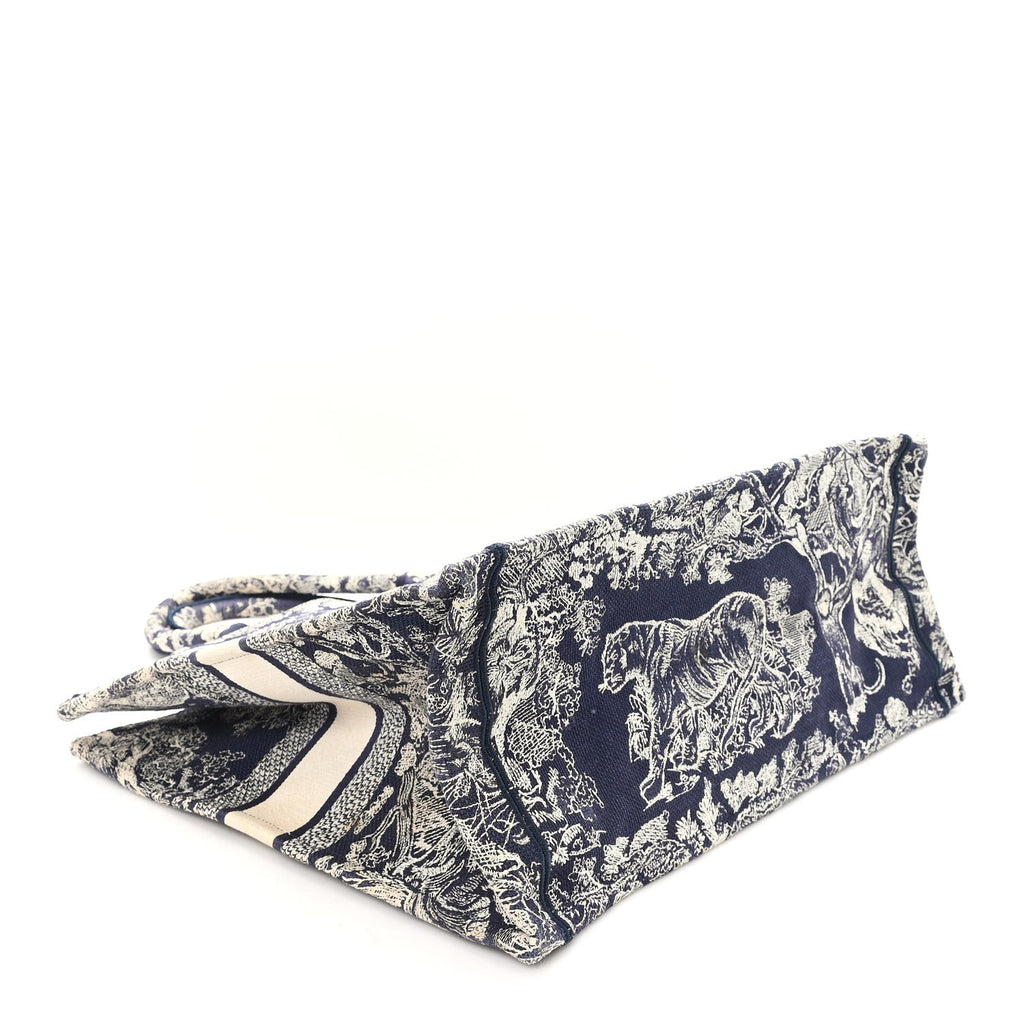 Christian Dior Canvas Embroidered Large Dioriviera Toile De Jouy Reverse Book Tote Blue