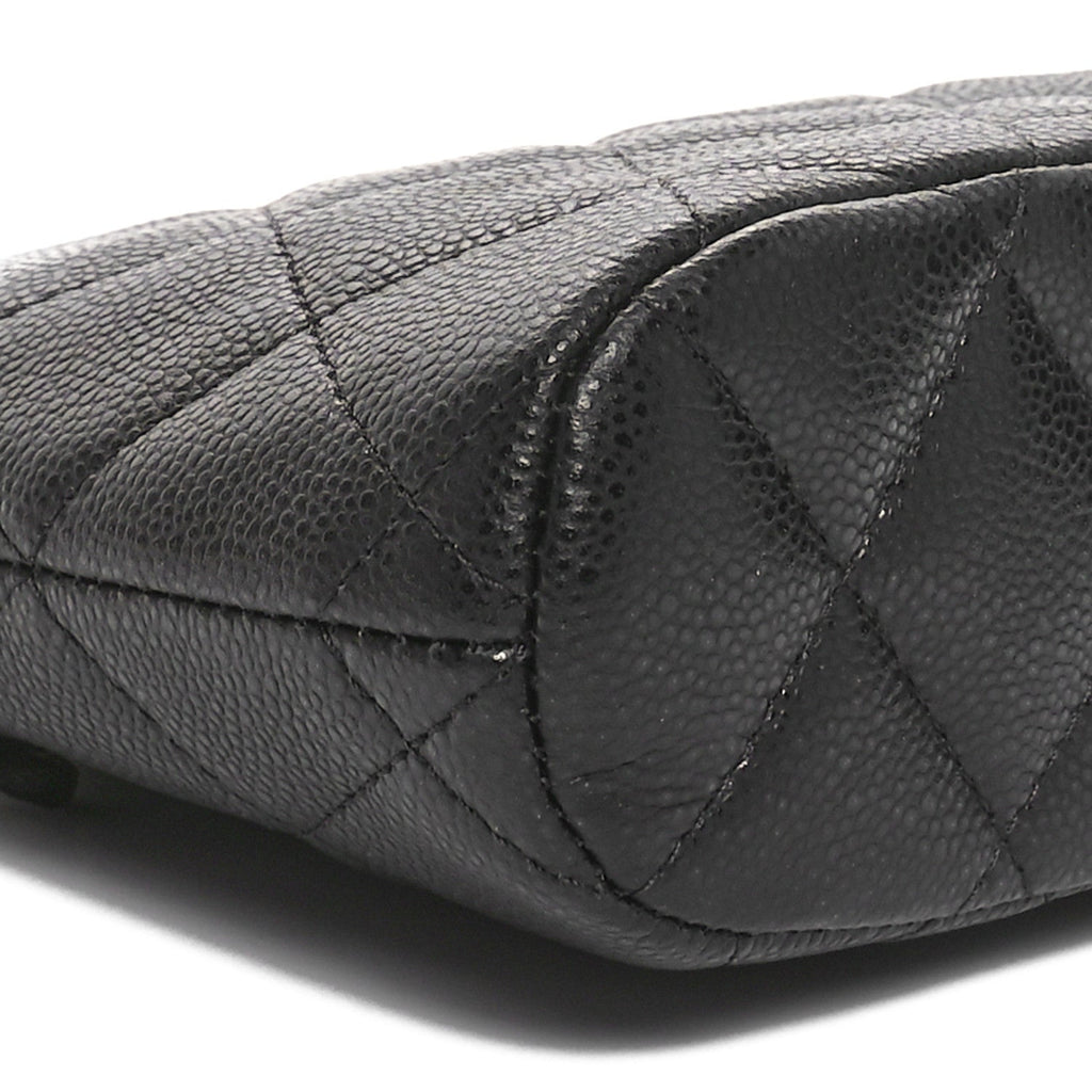 Chanel Caviar Quilted Classic Clutch With Chain Black