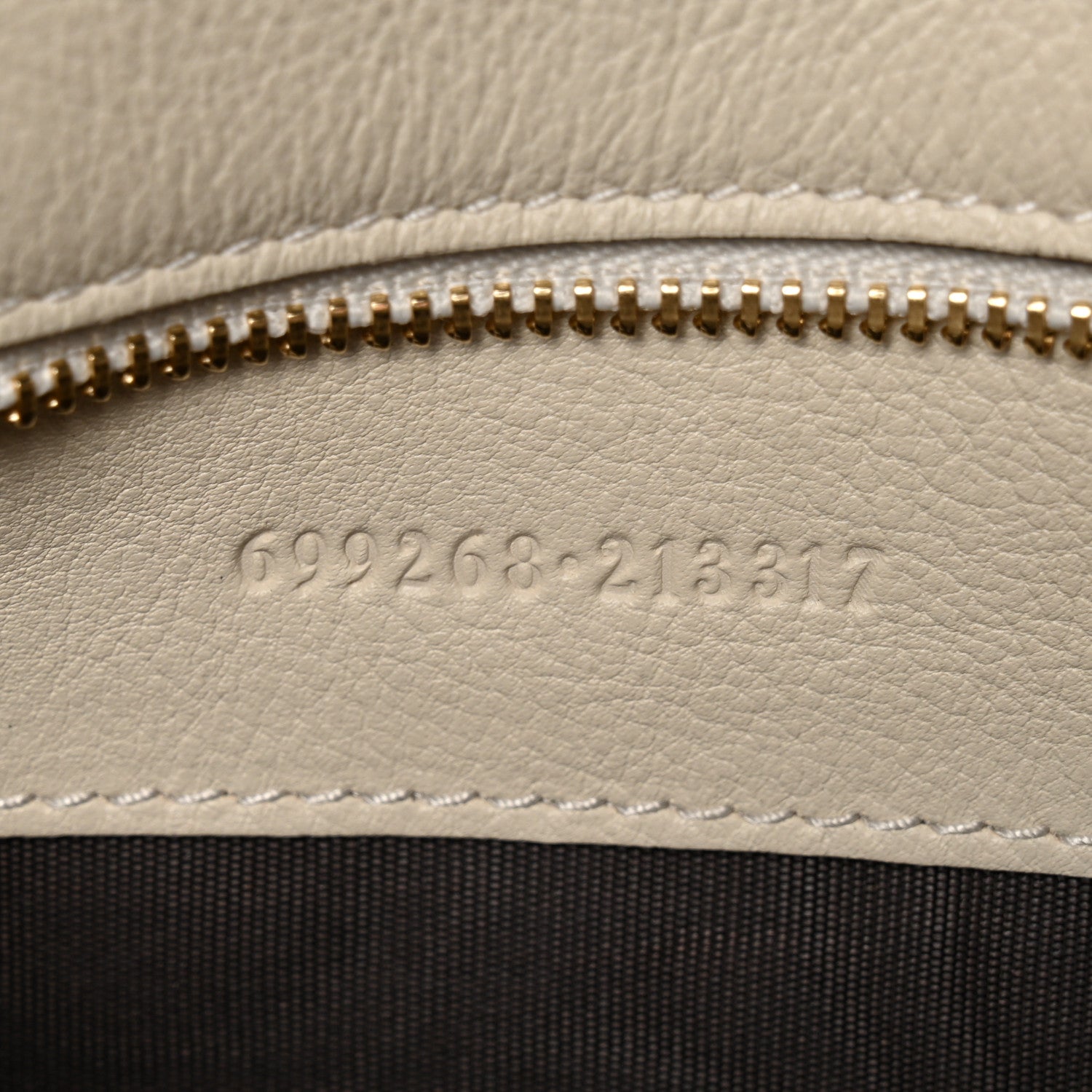 Gucci Roxy Calfskin Blondie Chain Shoulder Flap Bag Mystic White