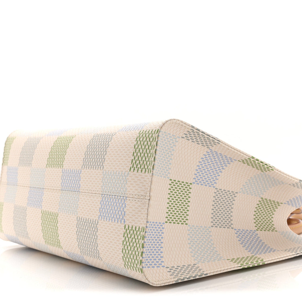Louis Vuitton Damier Giant Onthego MM Pistachio
