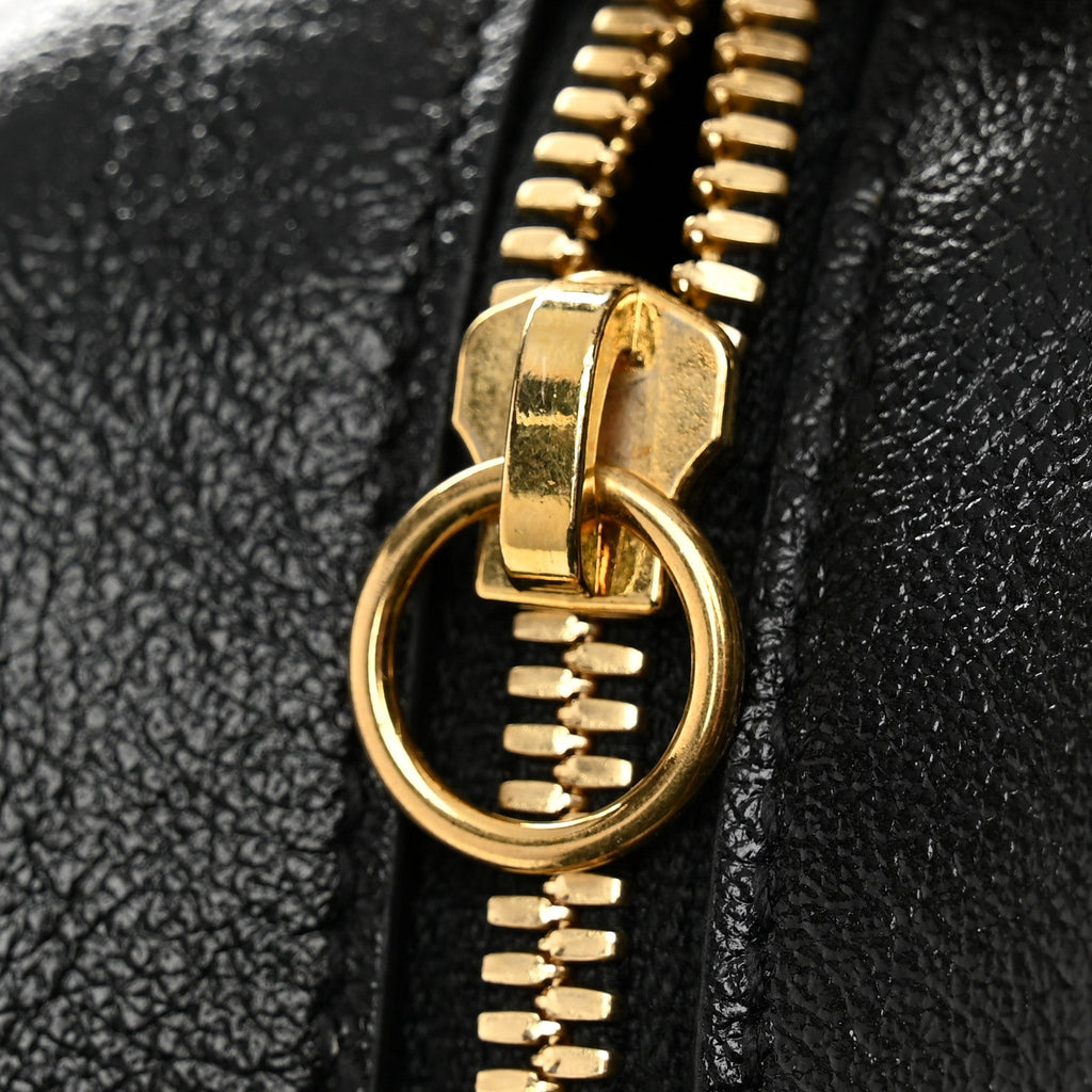 Gucci Monogram Matelasse Diagonal Small GG Marmont Chain Shoulder Bag Beige Black