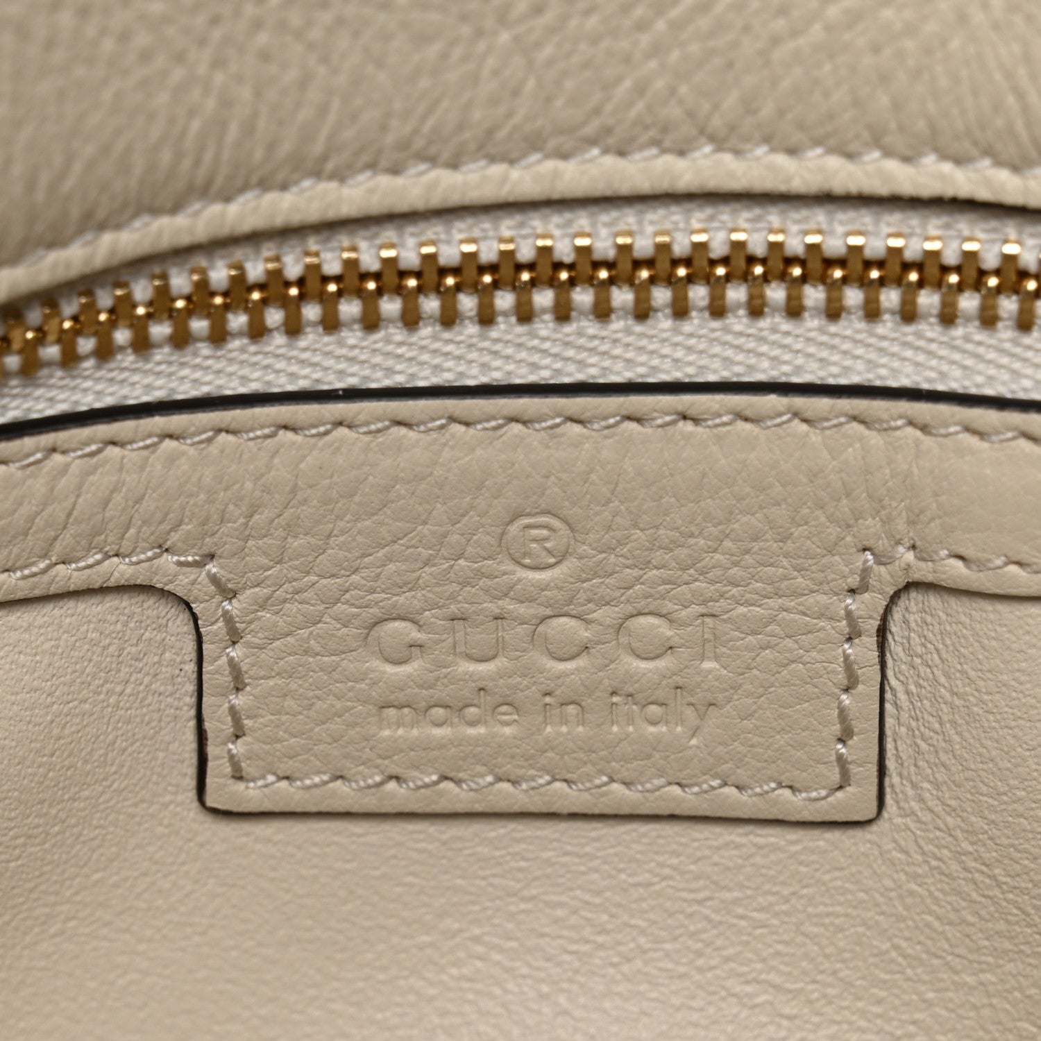 Gucci Roxy Calfskin Blondie Chain Shoulder Flap Bag Mystic White