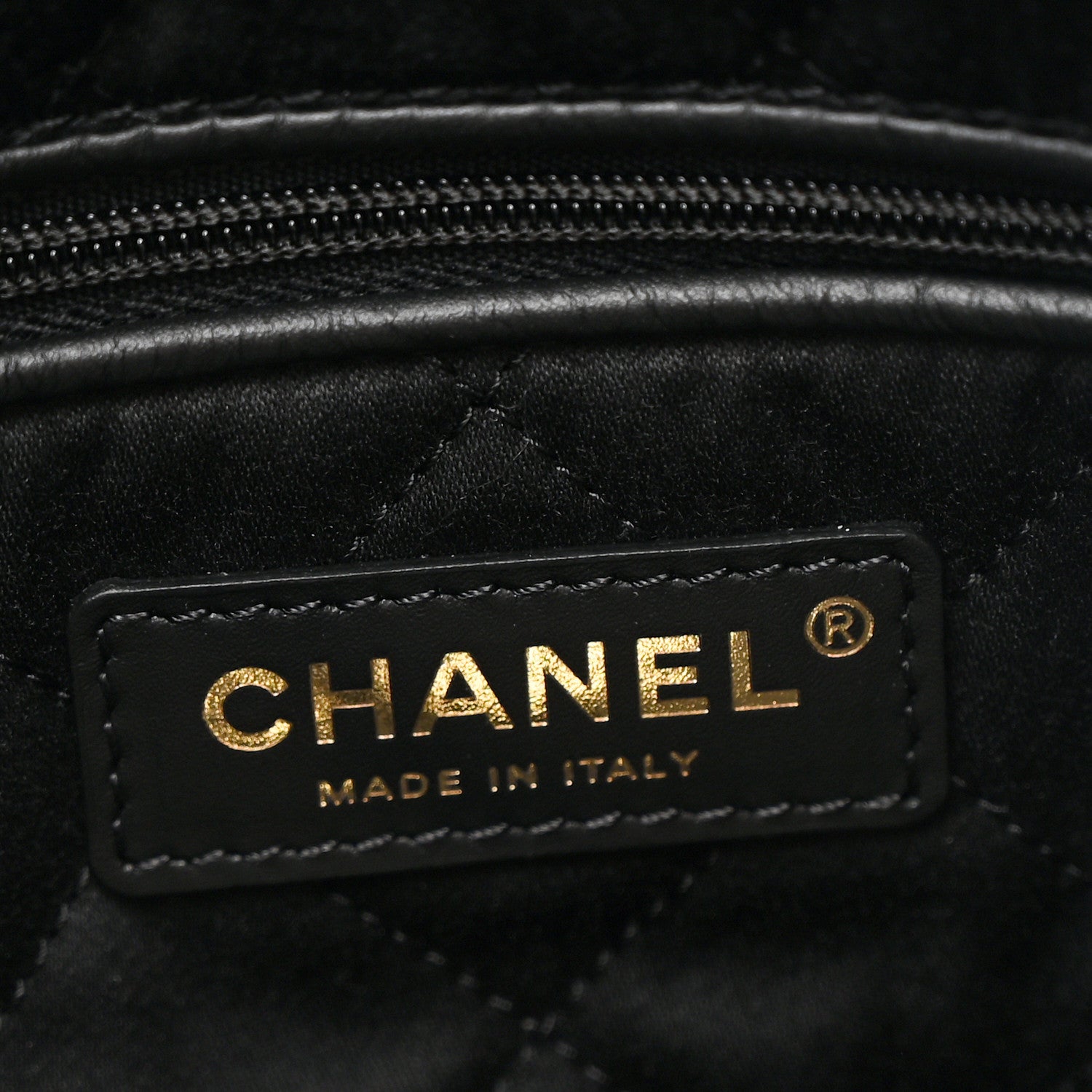 Chanel Shiny Calfskin Quilted Small Chanel 22 Black