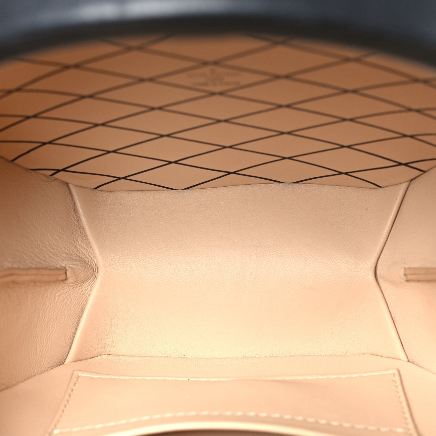 Louis Vuitton Reverse Monogram Petite Boite Chapeau