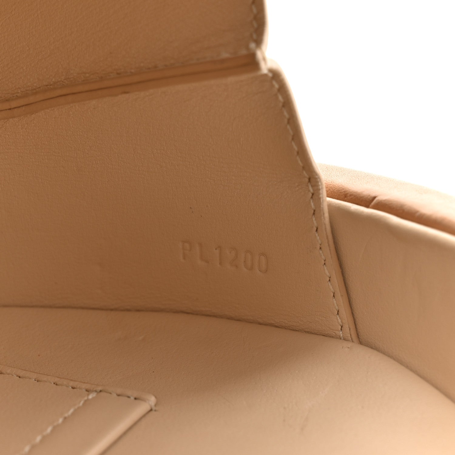 Louis Vuitton Monogram Petite Boite Chapeau