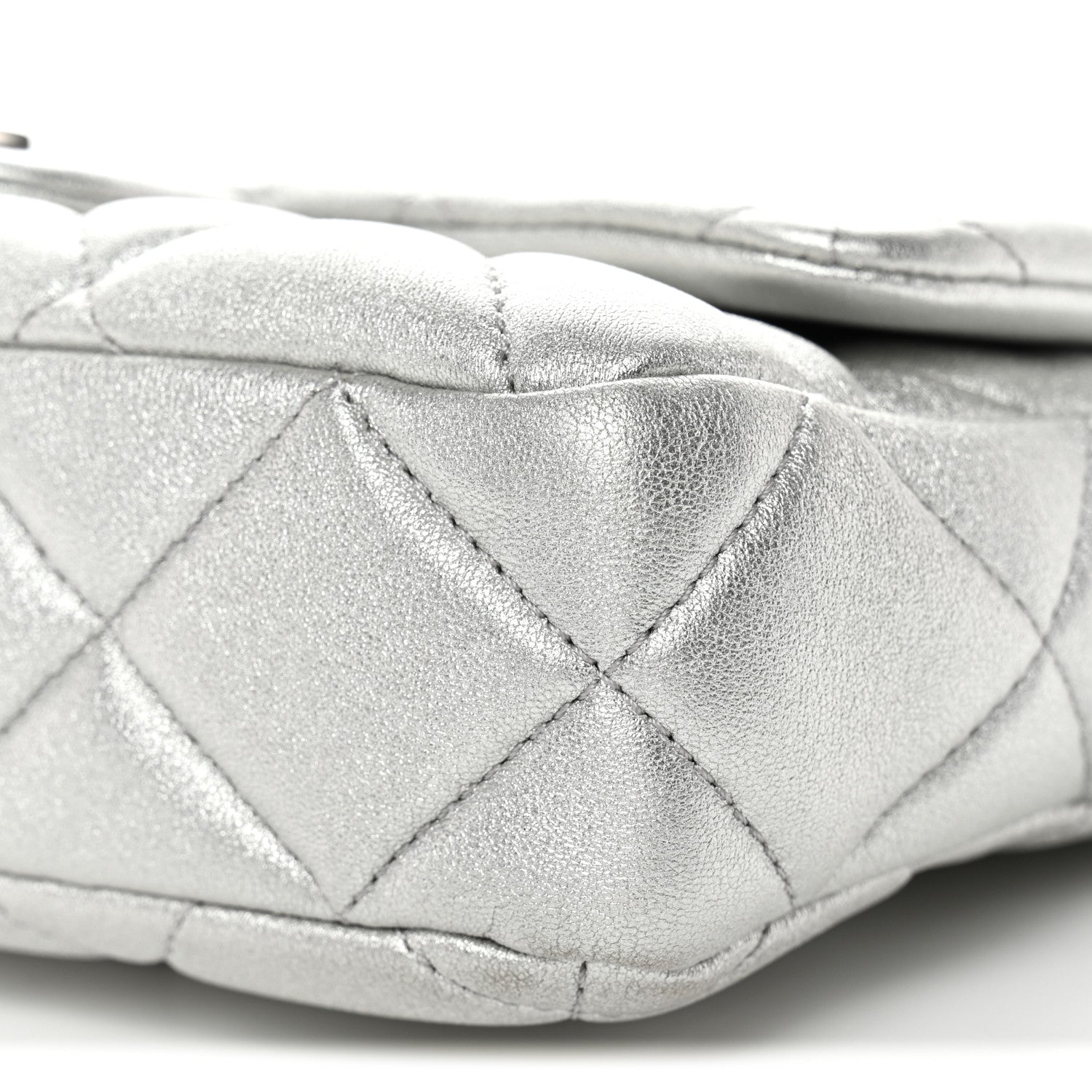 Chanel Metallic Lambskin Lacquered Quilted Small Flap Silver