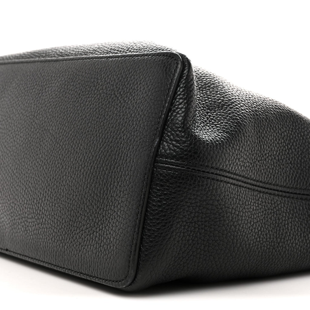 Gucci Pebbled Calfskin Large Soho Hobo Black