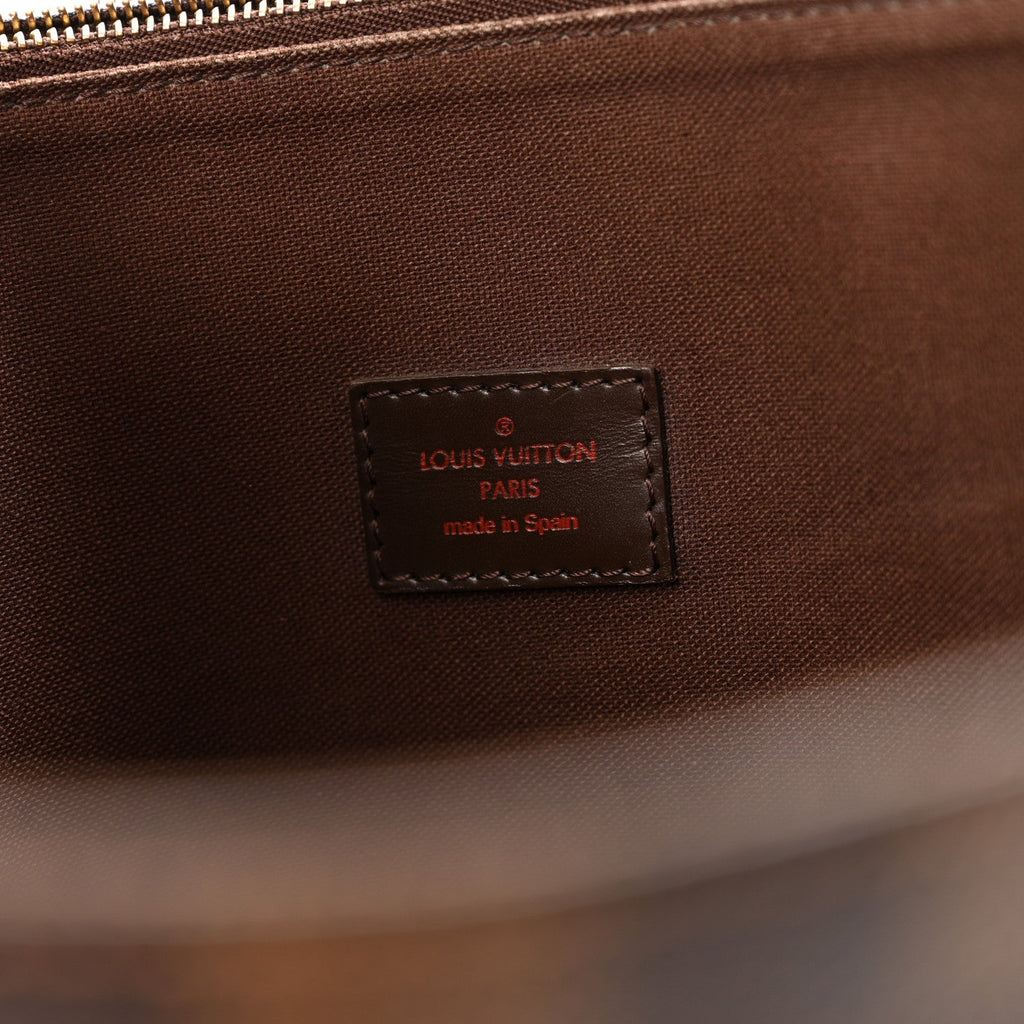 Louis Vuitton Damier Ebene Beaubourg