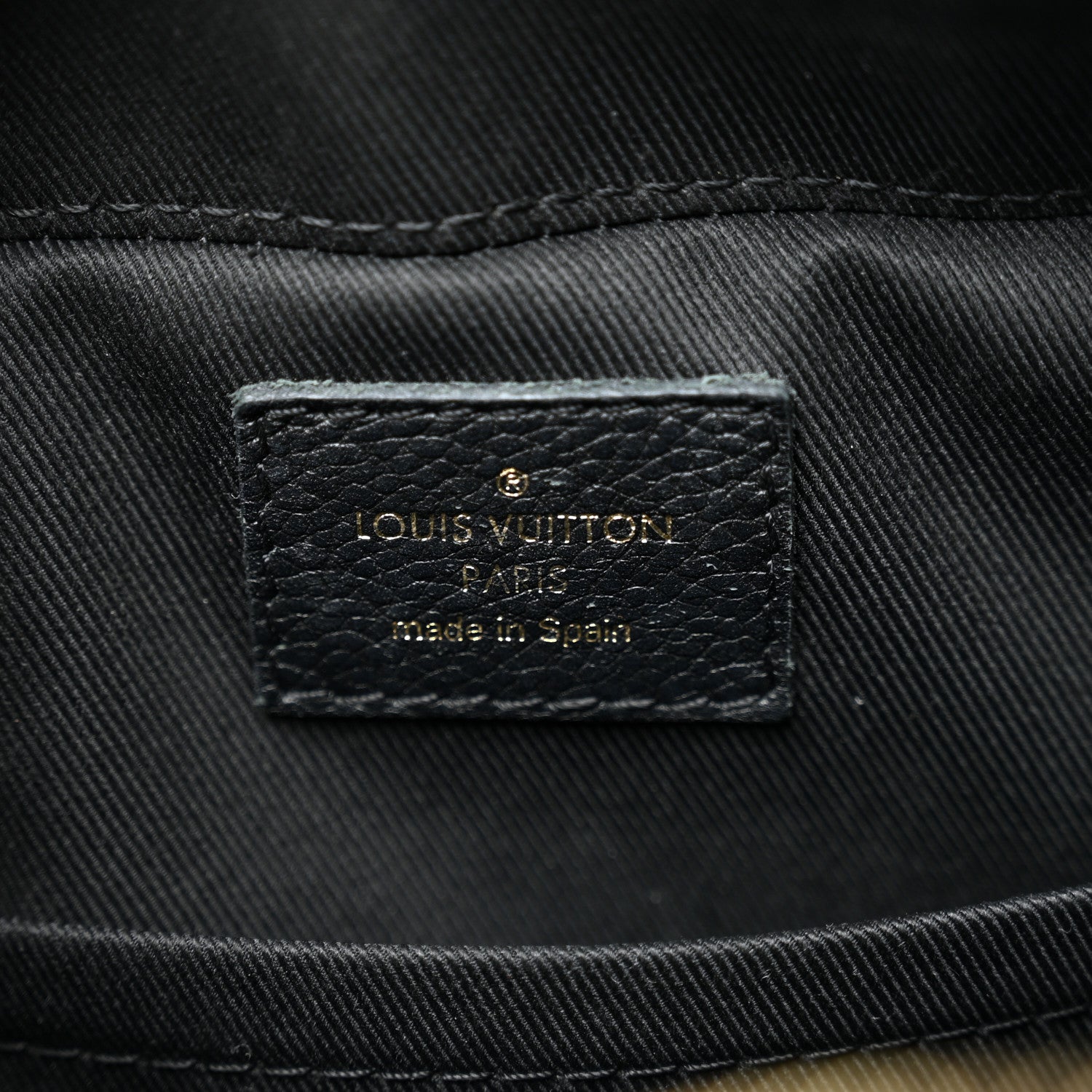 Louis Vuitton Empreinte Saintonge Black