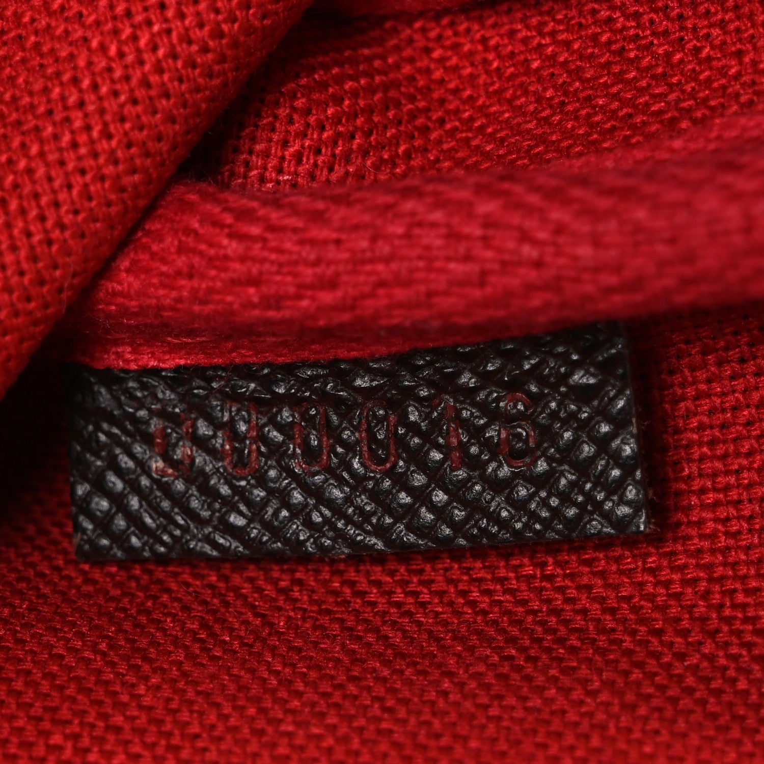 Louis Vuitton Damier Ebene Bucket Pochette Accessories