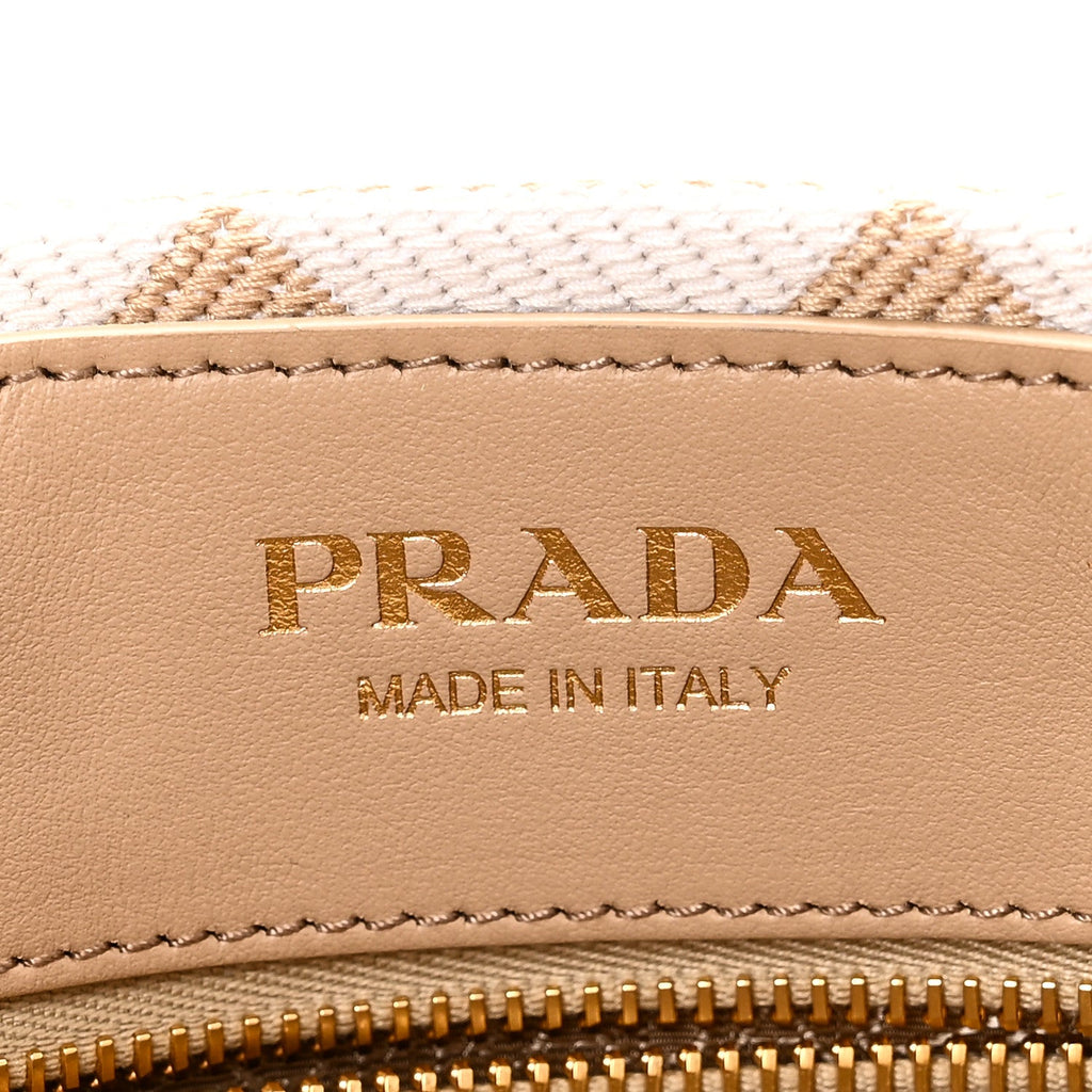 Prada Jacquard Triangolo Symbole Embroidered Tote Corda Talco