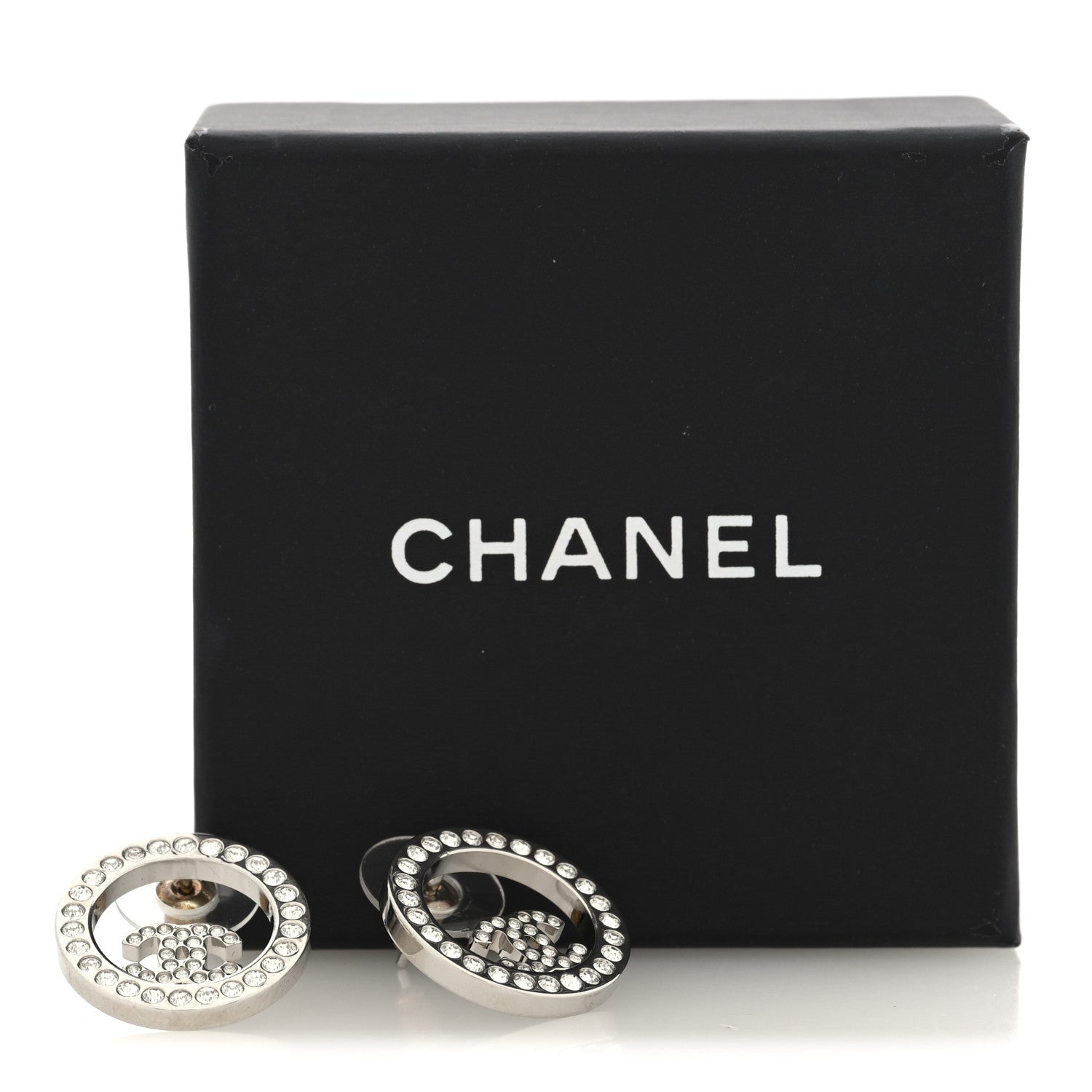 Crystal CC Round Earrings Silver