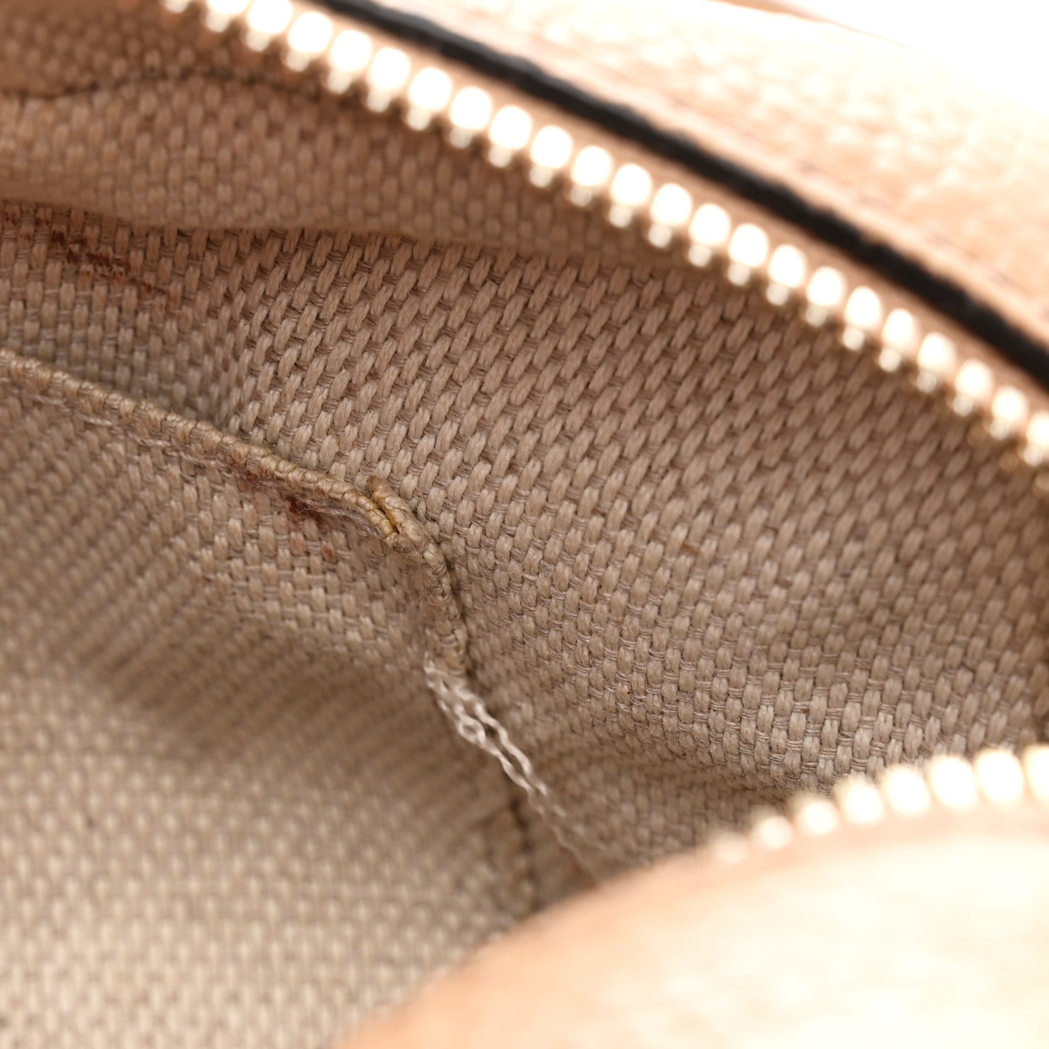 Gucci Pebbled Calfskin Small Soho Disco Bag Rose Beige
