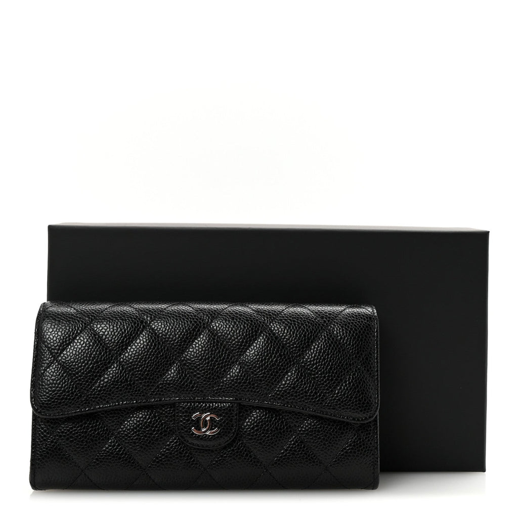 Caviar Quilted Large Gusset Flap Wallet Black