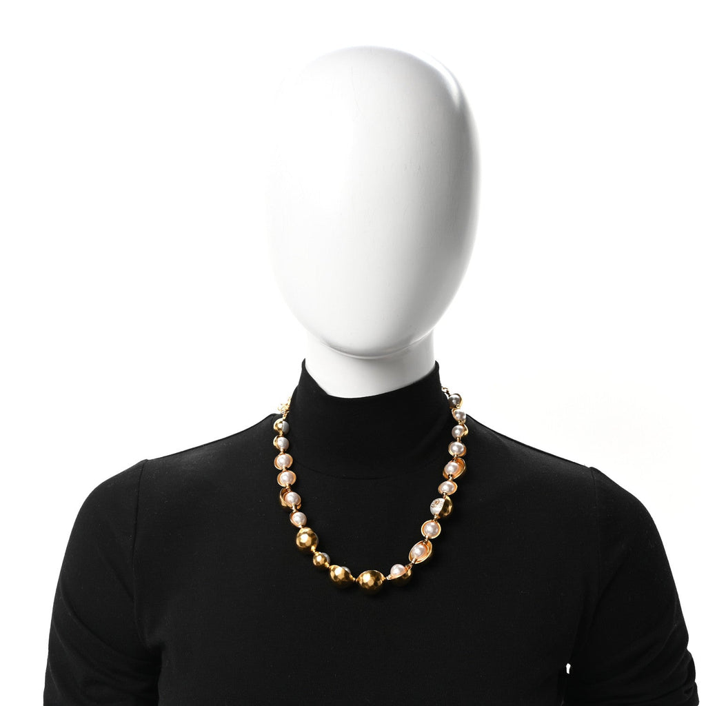 Metal Crystal Pearl CC Choker Necklace Gold Pearly White