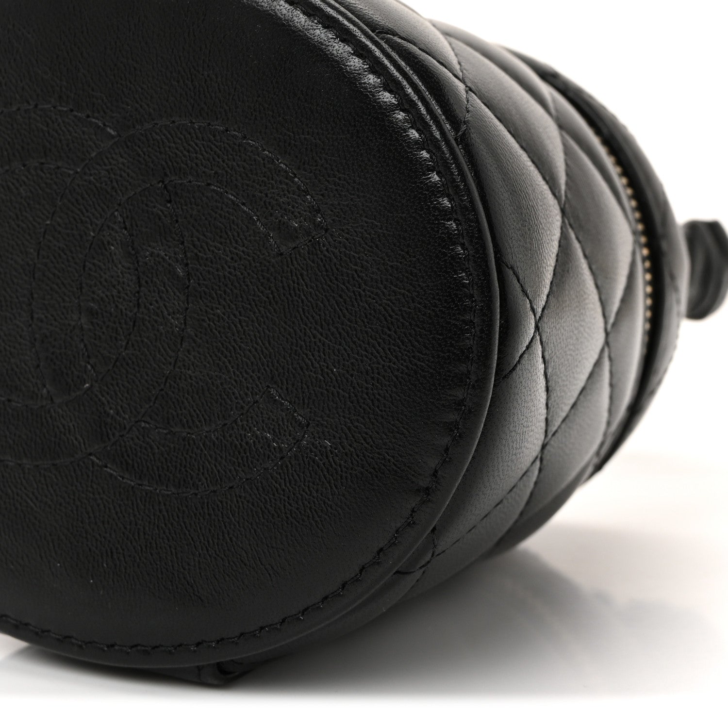 Chanel Lambskin Quilted Ruched Handle Vanity Case Black
