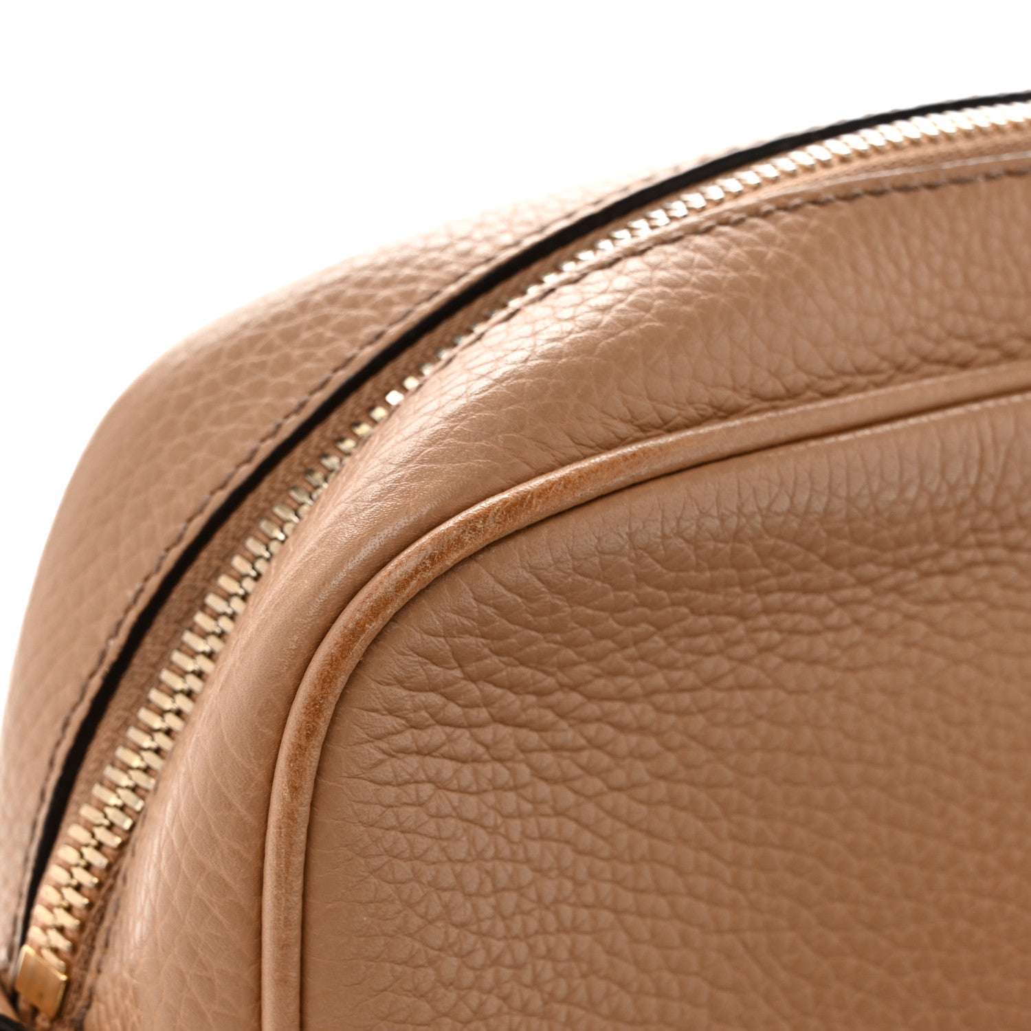 Gucci Pebbled Calfskin Small Soho Disco Bag Camelia