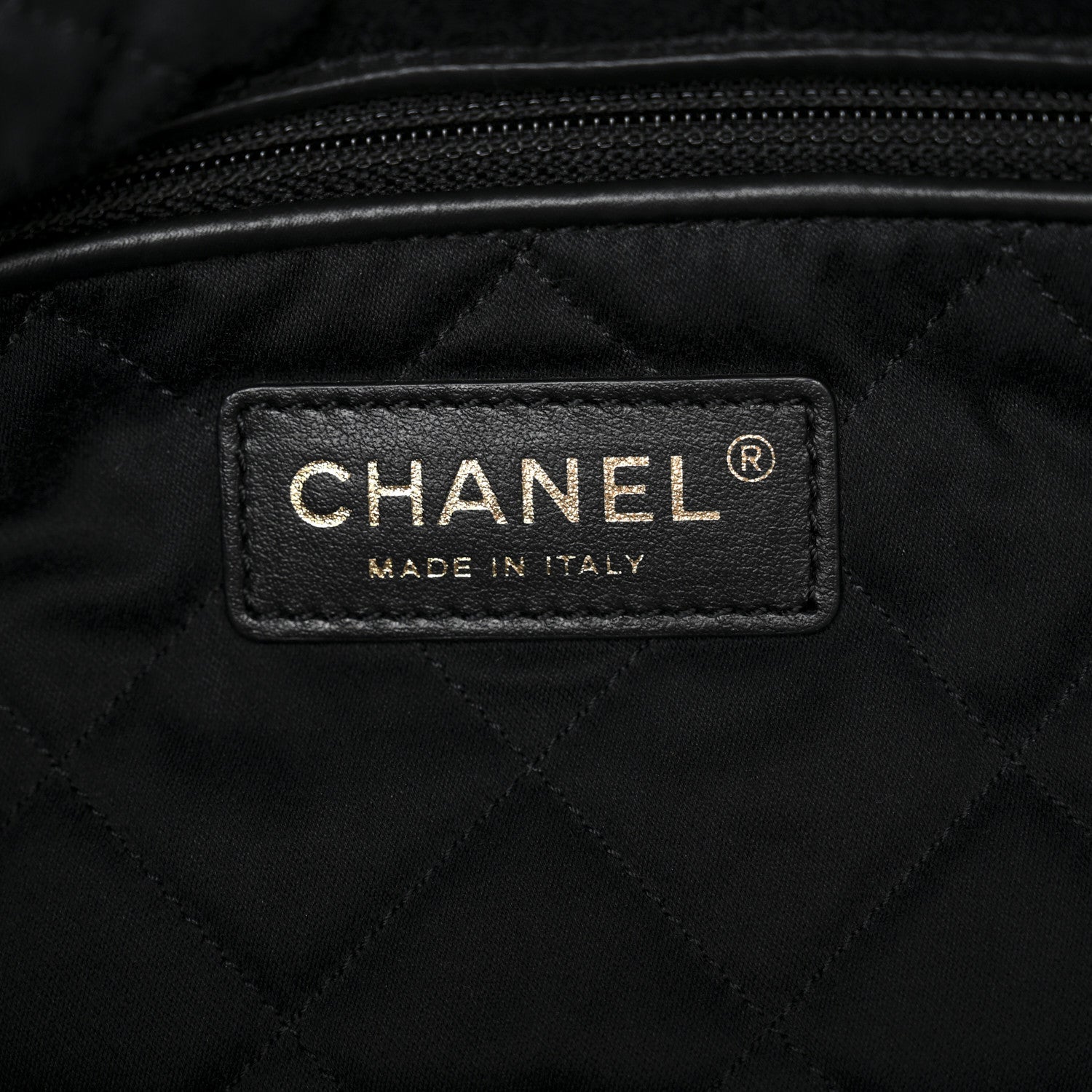 Chanel Shiny Calfskin Quilted Small Chanel 22 Black