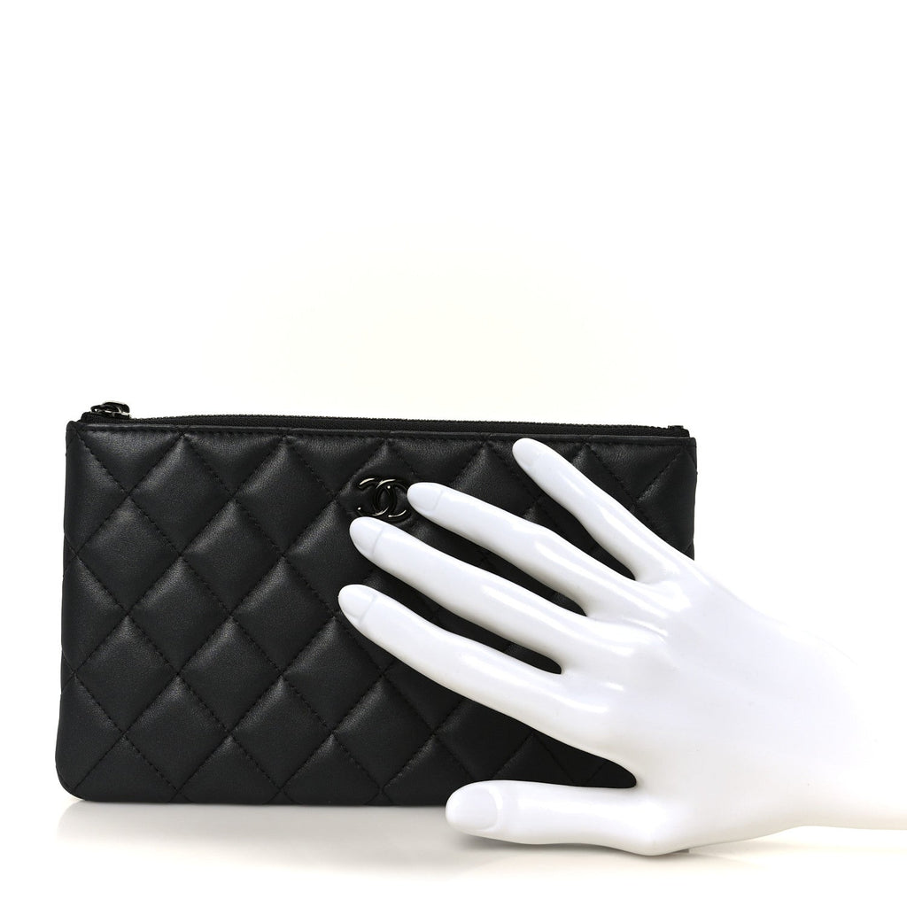 Pearly Lambskin Quilted Cosmetic Case So Black