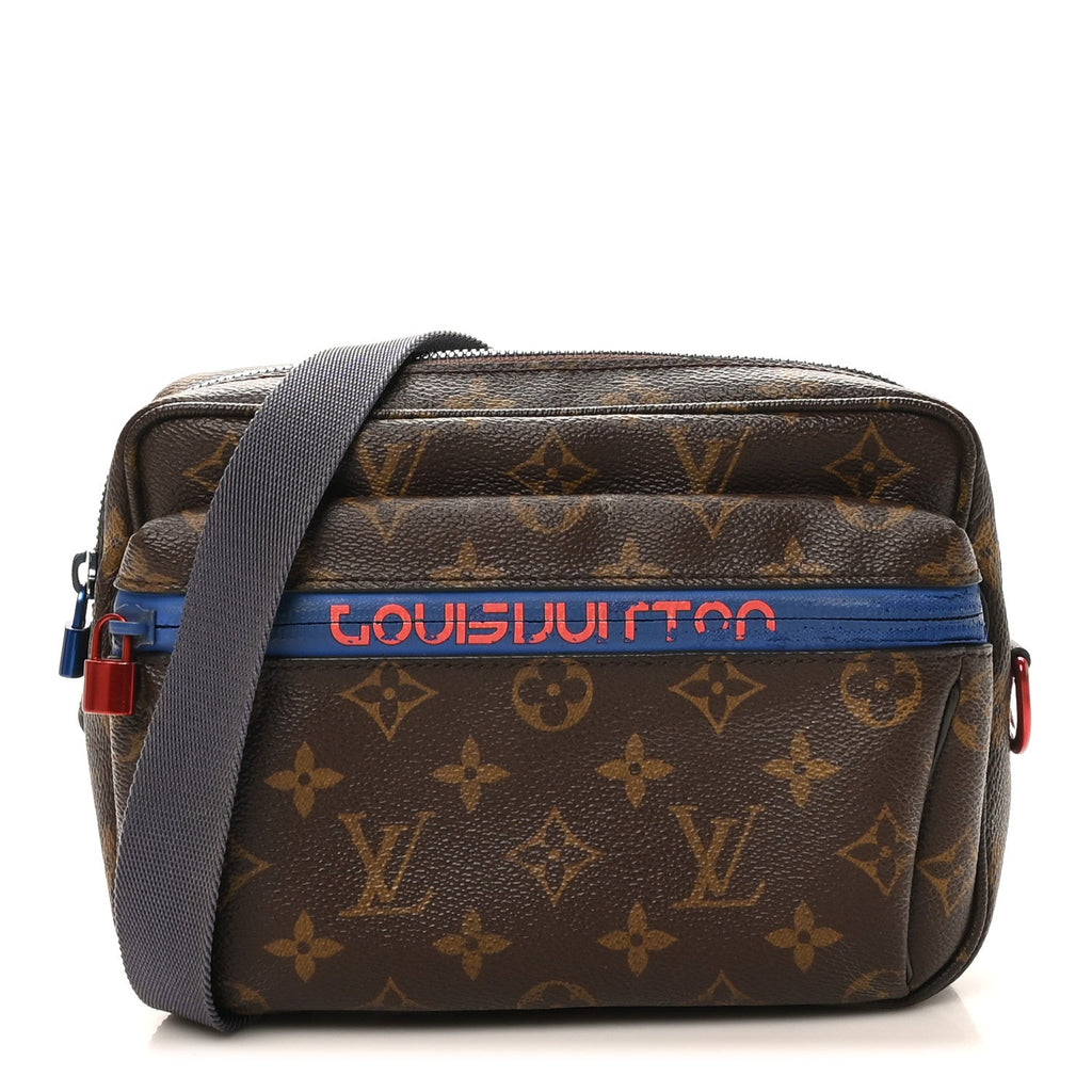Louis Vuitton Monogram Outdoor Messenger PM