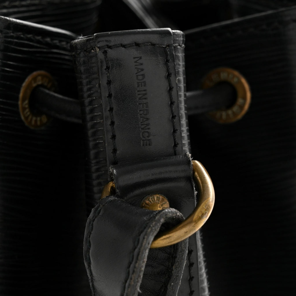 Louis Vuitton Epi Noe Black