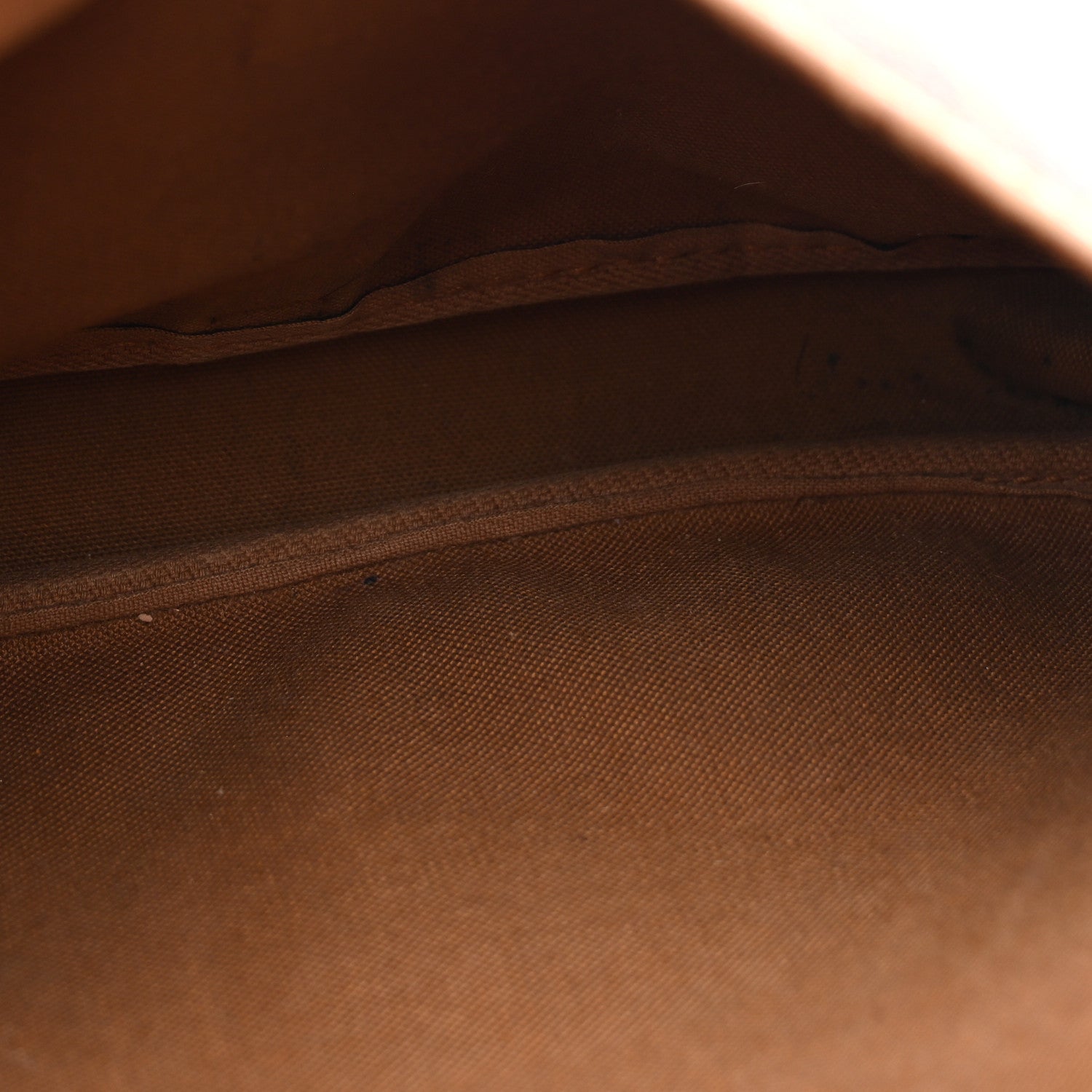 Louis Vuitton Monogram Saumur 30