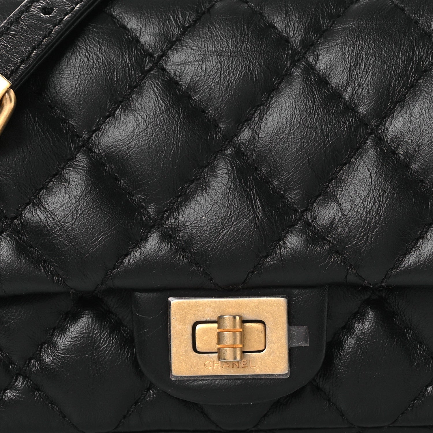 Chanel Aged Calfskin Quilted 2.55 Reissue Flap Belt Bag Clutch Black