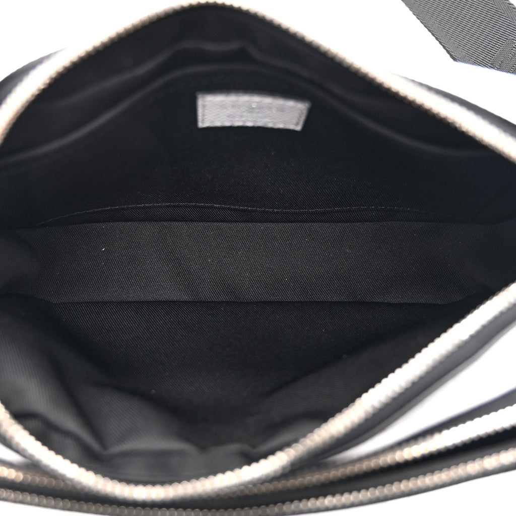 Louis Vuitton Taiga Monogram Alpha Messenger Optic White