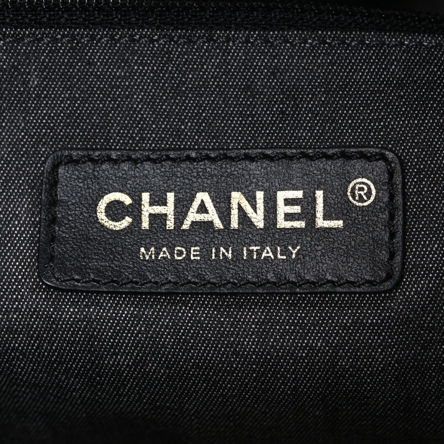 Chanel Straw Raffia Calfskin Chain Small Deauville Tote Black