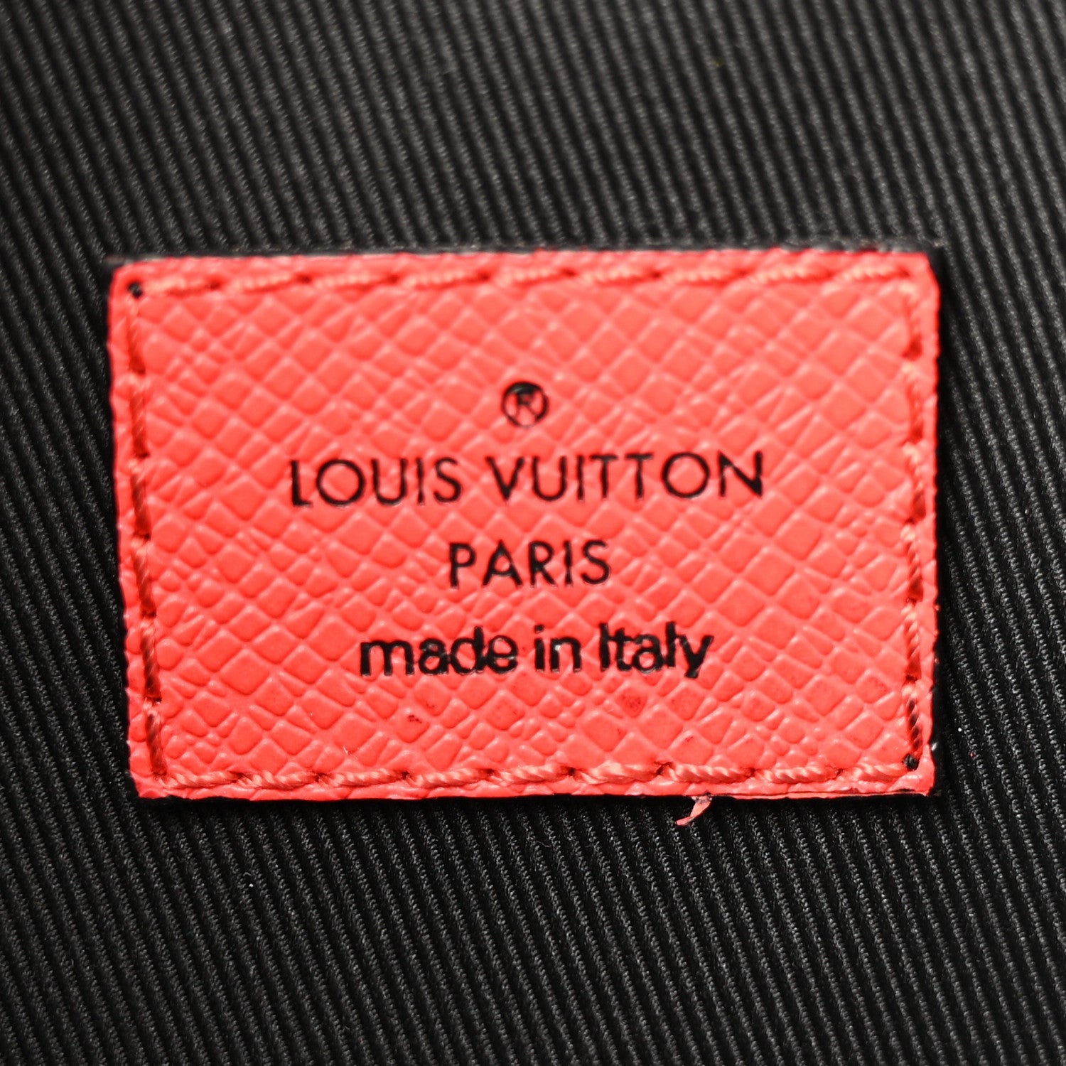 Louis Vuitton Taigarama Outdoor Messenger Red