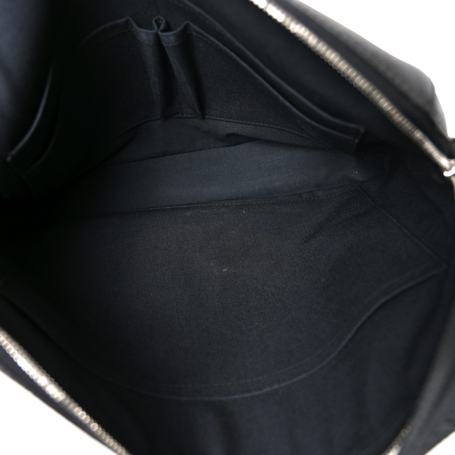 Louis Vuitton Taiga Grigori MM Messenger Ardoise