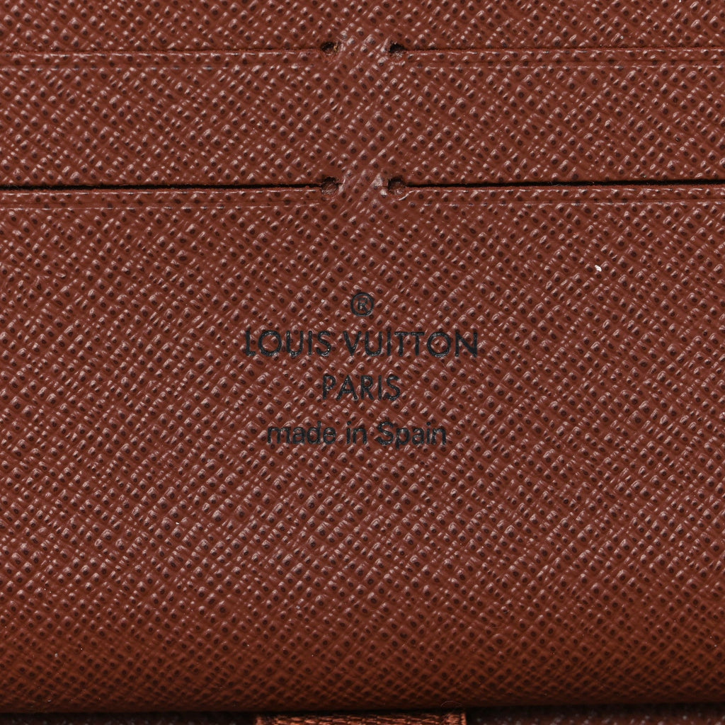 Louis Vuitton Monogram Zippy Organizer Wallet
