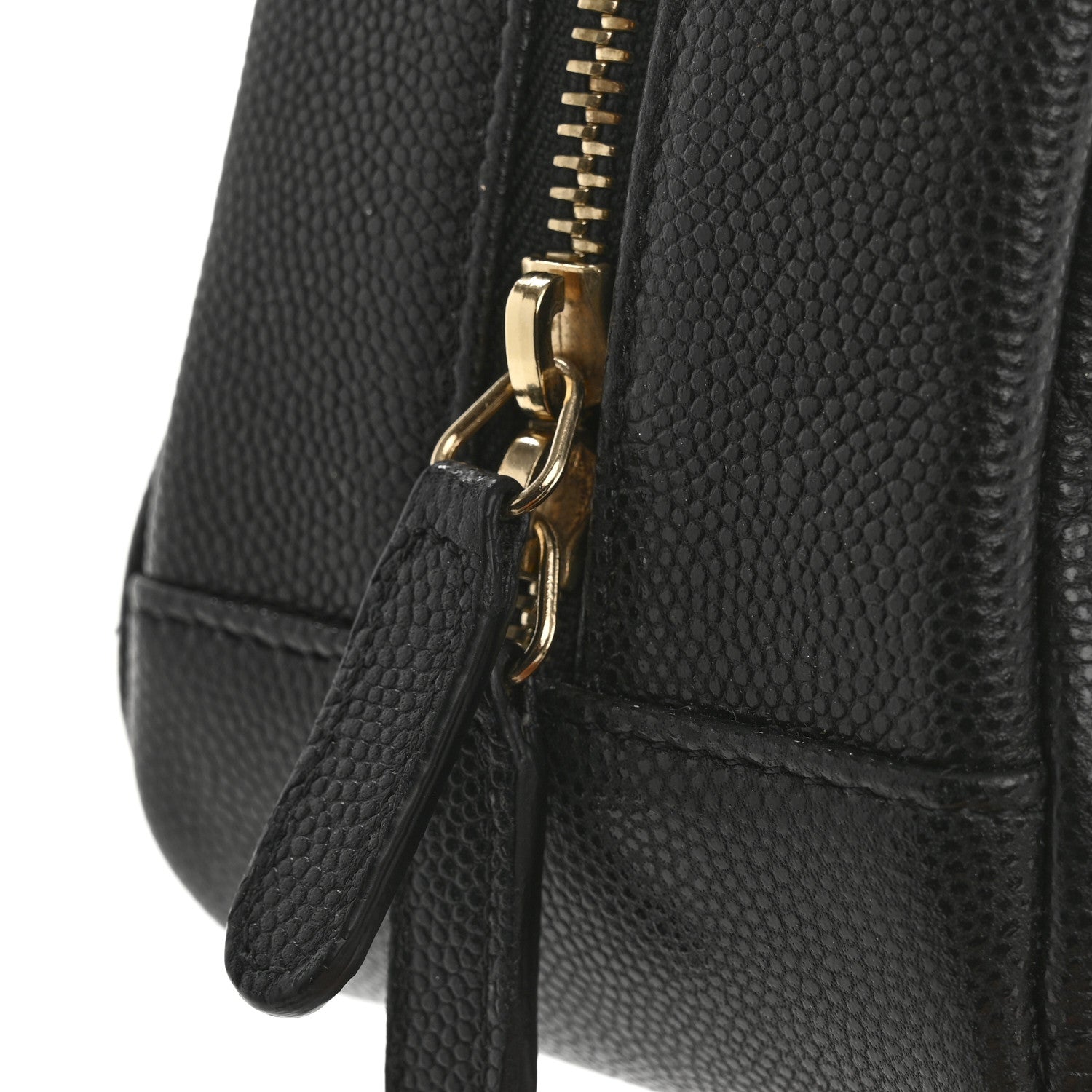 Caviar Quilted Medium Curvy Pouch Cosmetic Case Black