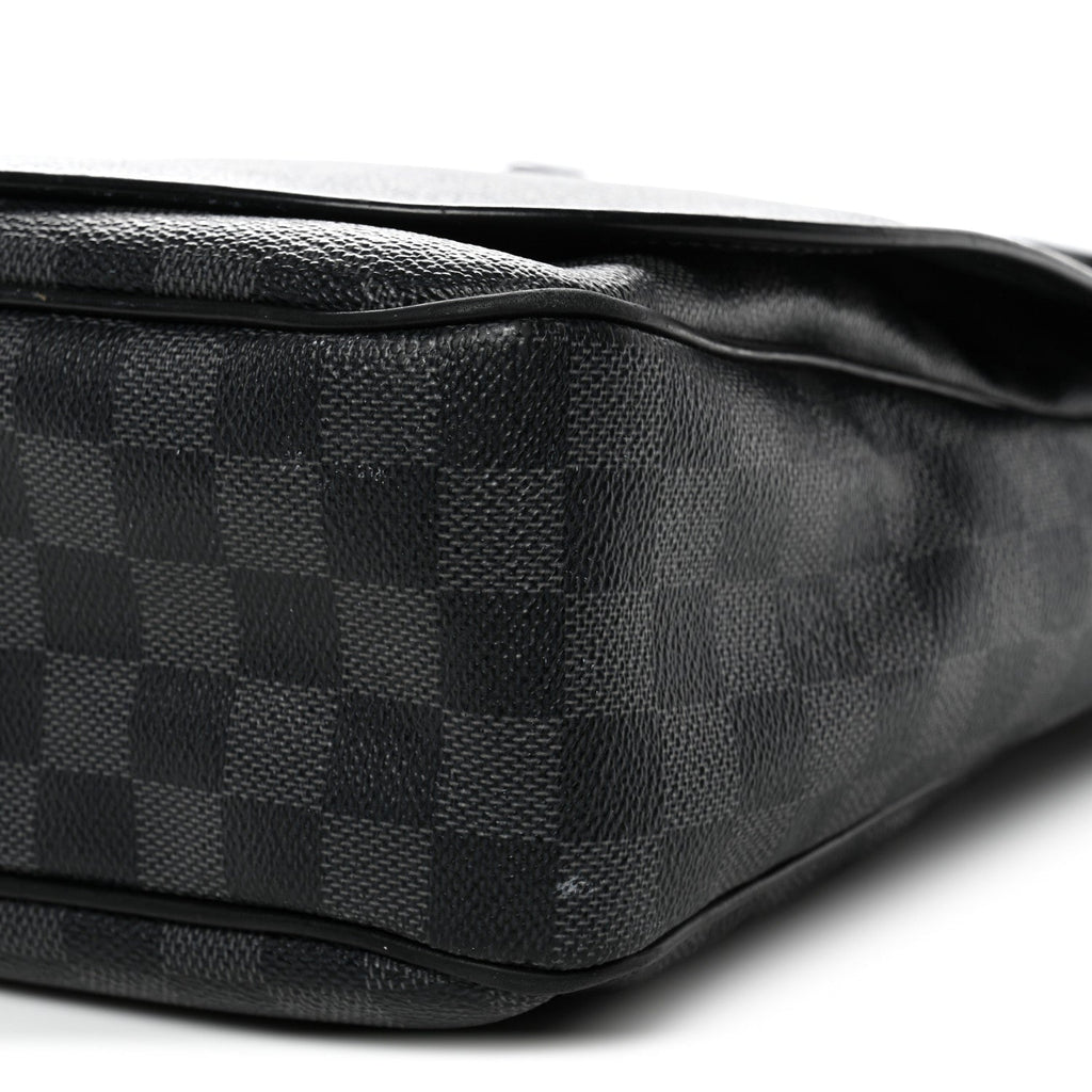 Louis Vuitton Damier Graphite Daniel MM