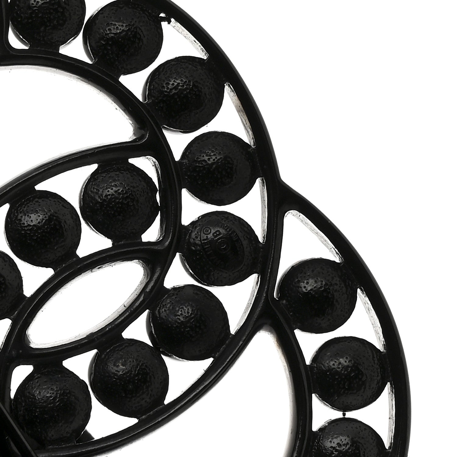 Bead CC Brooch Black